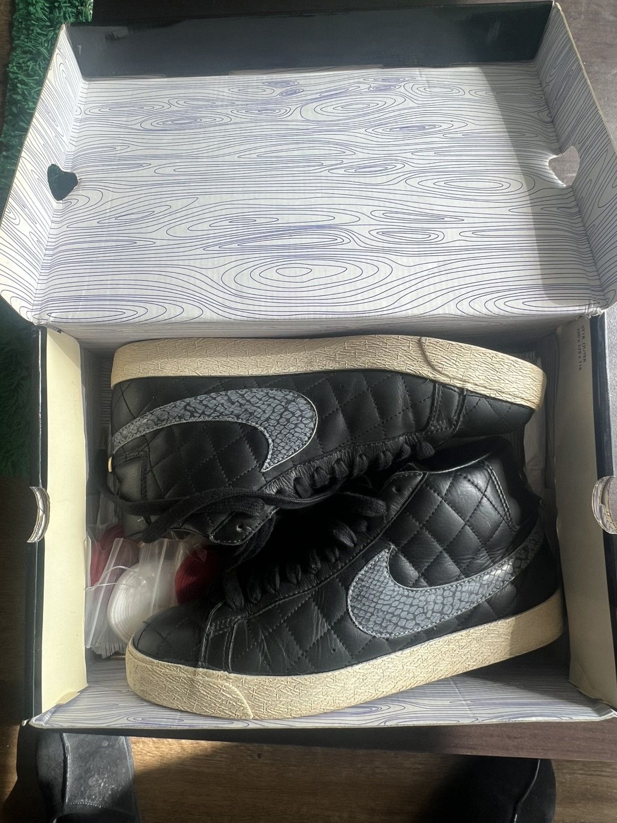 Nike 2006 Supreme x Nike Blazer size 9.5 Size US 9.5 / EU 42-43 - 1 Thumbnail