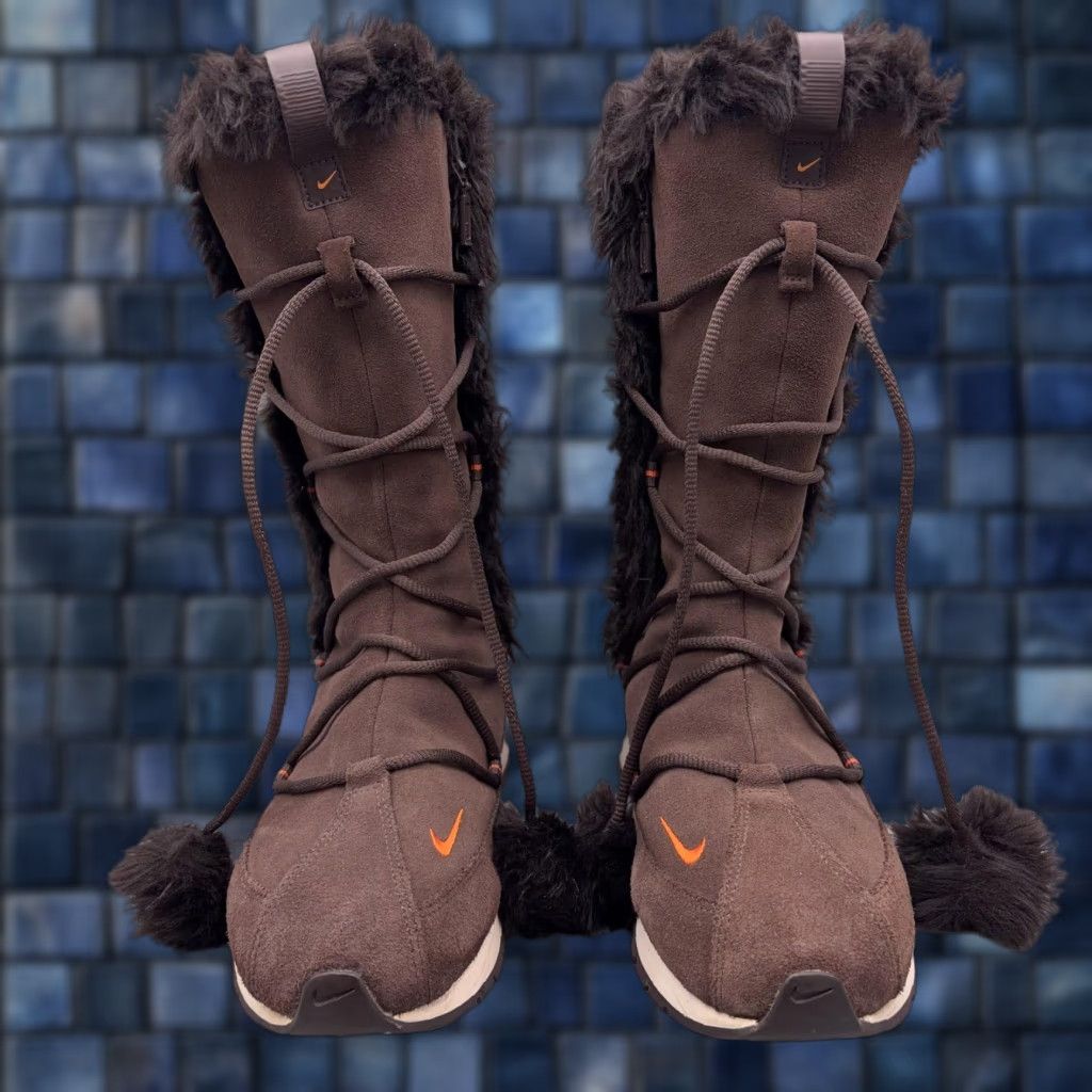 Nike Nike Boots Womens 8 Brown Faux Fur Lace Up Snow Winter Warm Suede Nike 311959-281 Size US 8 / IT 38 - 1 Thumbnail