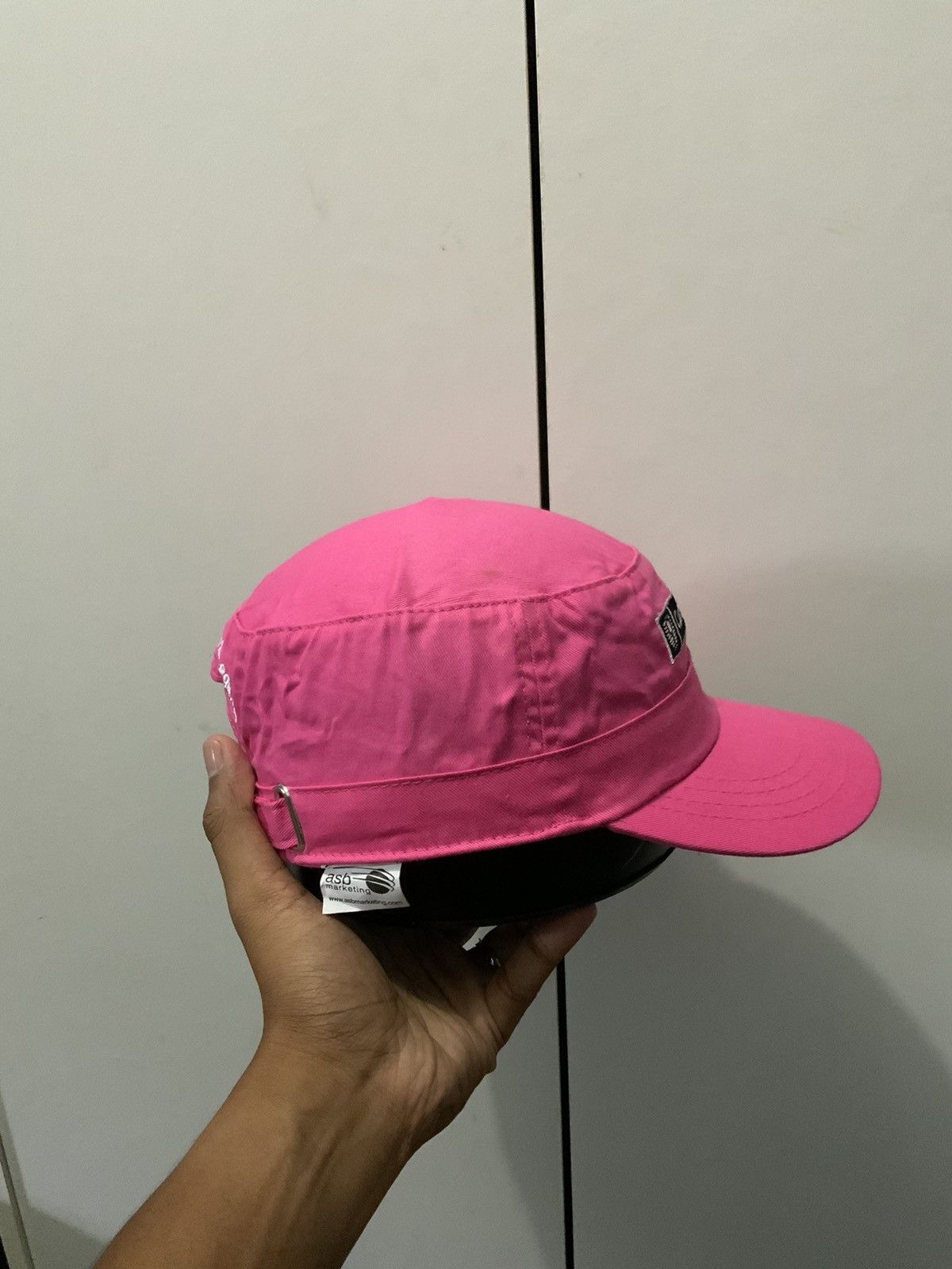 If Six Was Nine Curtin University Pink Hat Size ONE SIZE - 4 Thumbnail