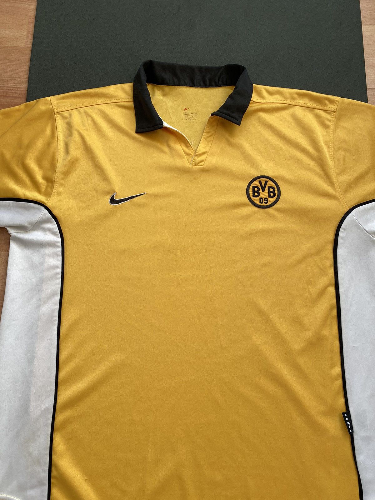 Nike × Vintage 1998-00 Borussia Dortmund Jersey Home Shirt Vintage Footbal Size US XL / EU 56 / 4 - 2 Thumbnail