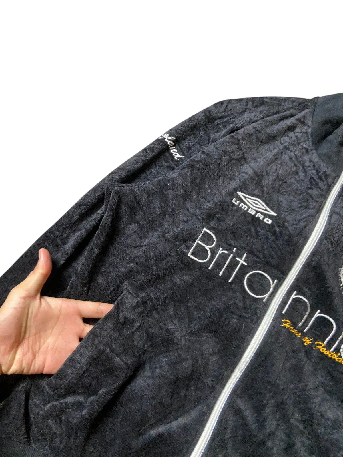 Japanese Brand × Umbro × Vintage UMBRO England Brittanic Football Jacket (126) Size US M / EU 48-50 / 2 - 3 Thumbnail