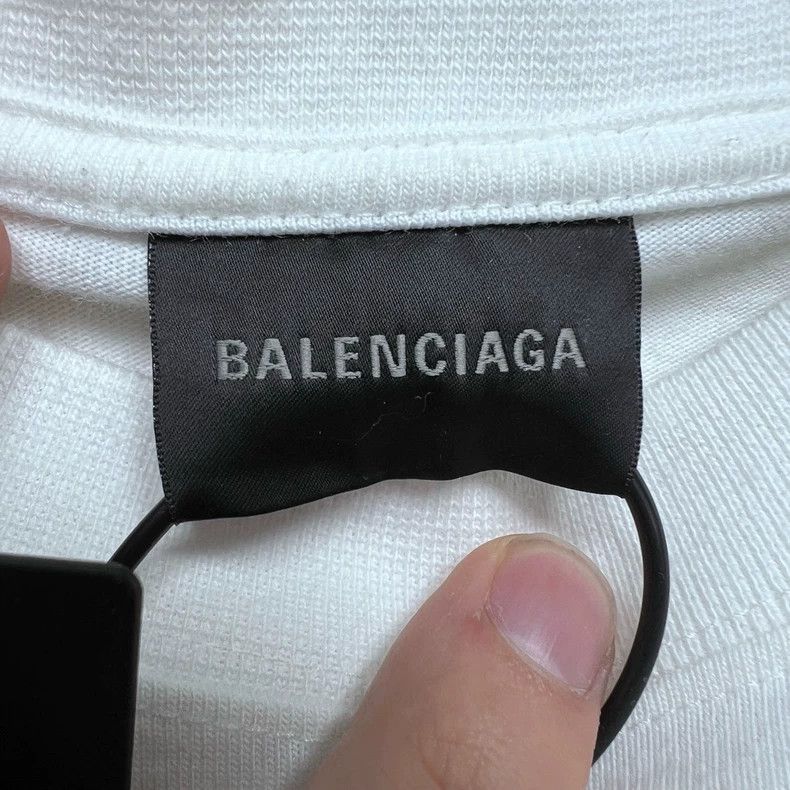 Balenciaga Balenciaga New Year series the Year of the Loong graffiti Size US S / EU 44-46 / 1 - 3 Thumbnail