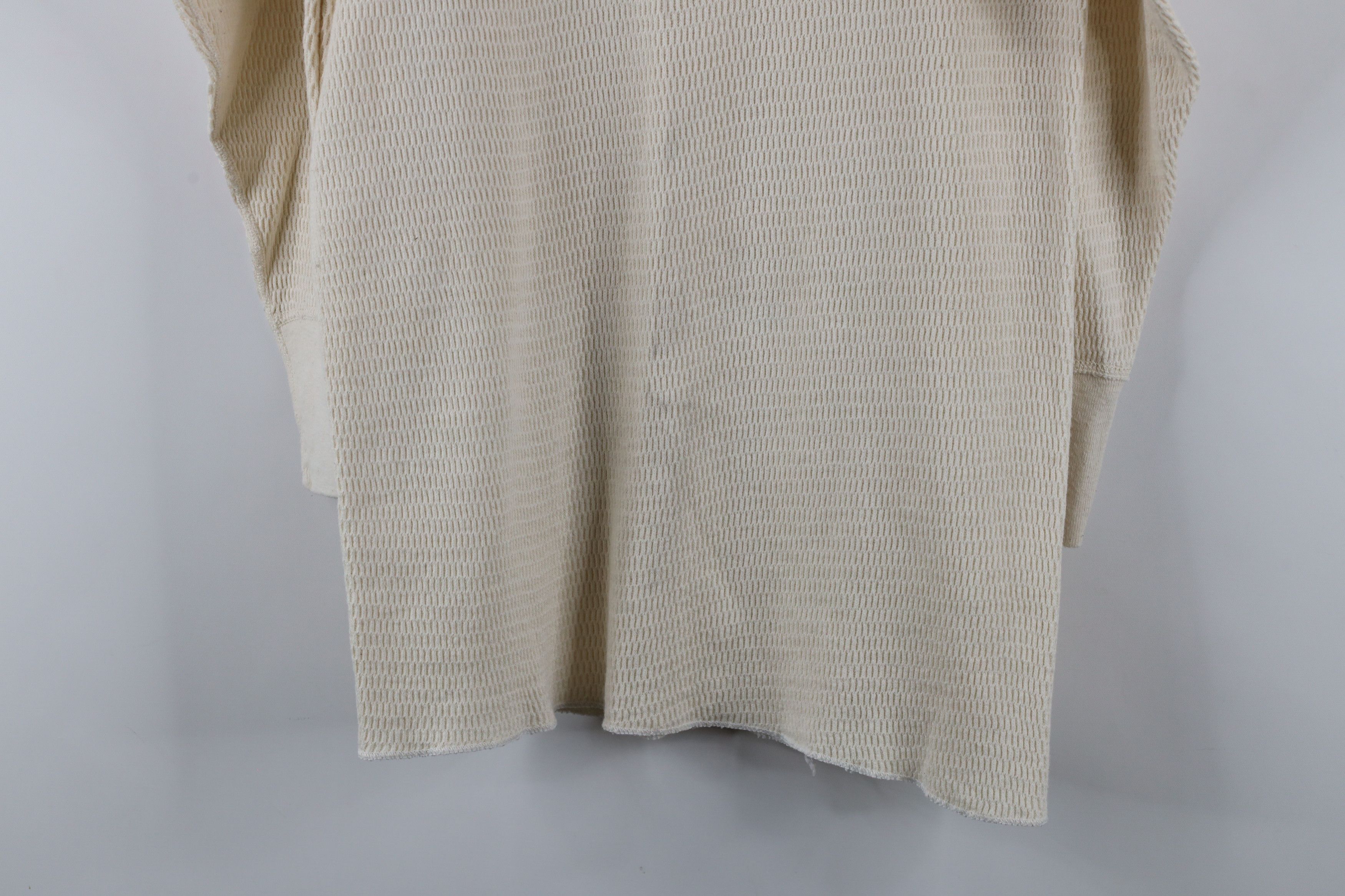 Vintage Vintage 90s Streetwear Knit Long Sleeve T-Shirt Cream USA Size US XL / EU 56 / 4 - 12 Thumbnail