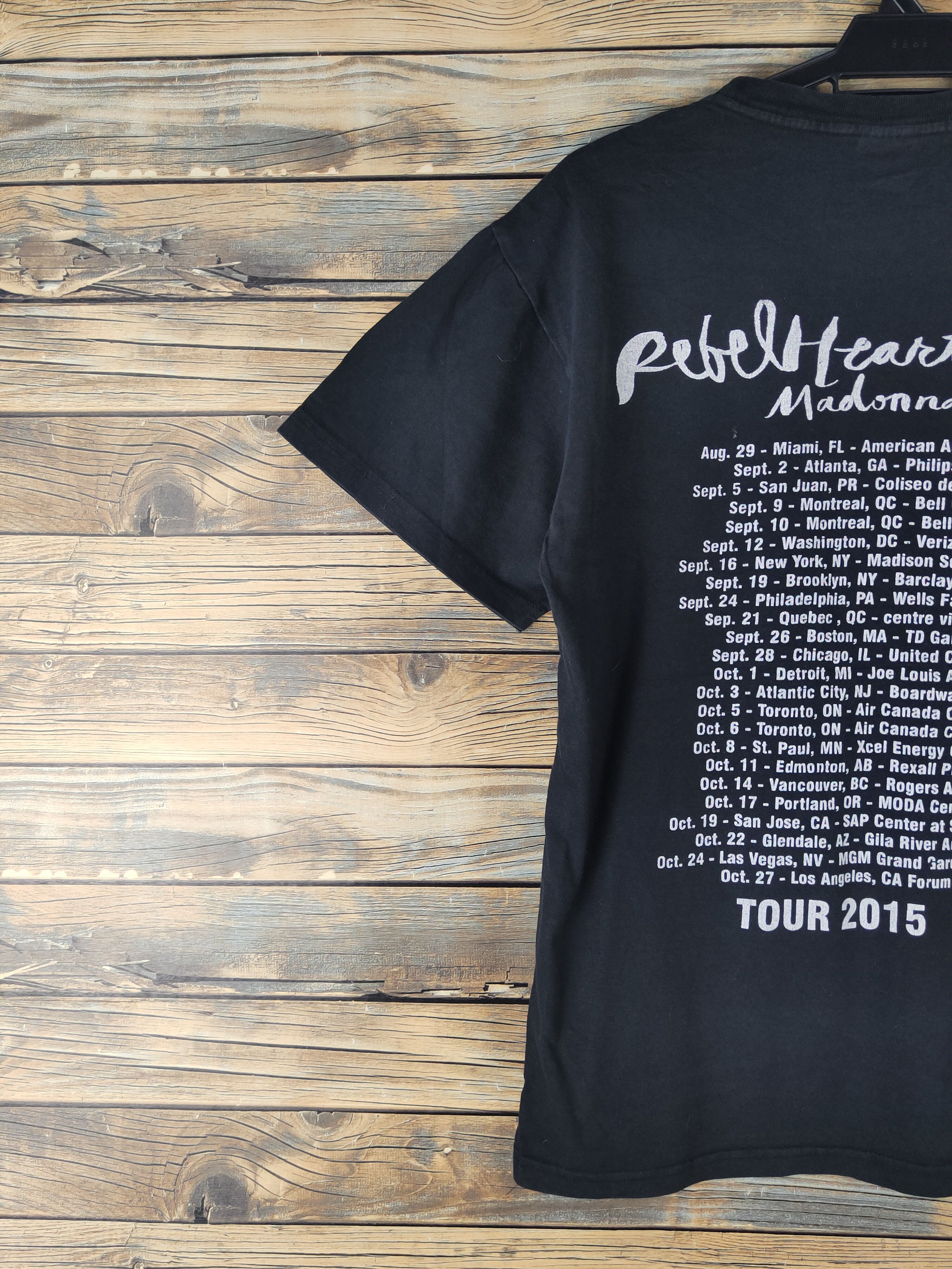 Band Tees DL Madonna tour band tee Short Sleeve T-shirt #2139 Size US M / EU 48-50 / 2 - 10 Thumbnail