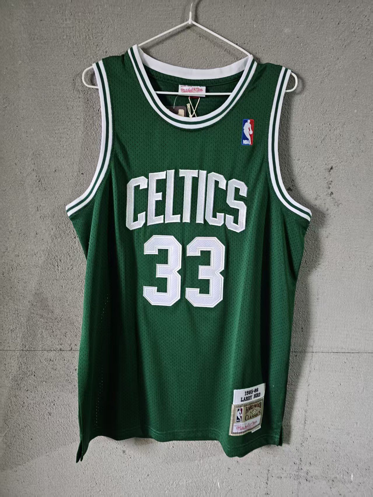 NBA Boston Celtics #33 Larry Bird Jersey Double Stitched Size US M / EU 48-50 / 2 - 1 Thumbnail