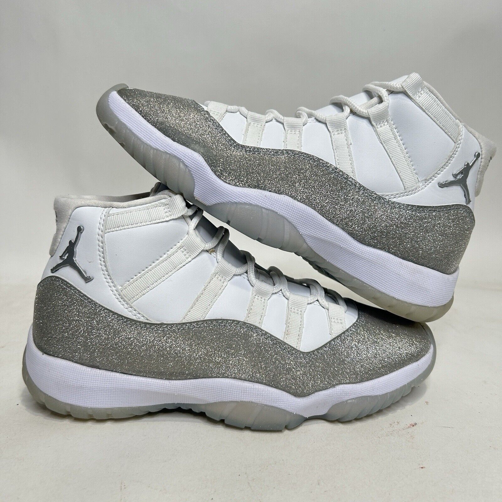Nike Nike Air Jordan 11 Retro WMNS “White Metallic Sliver” 2024 Size US 8 / IT 38 - 1 Thumbnail