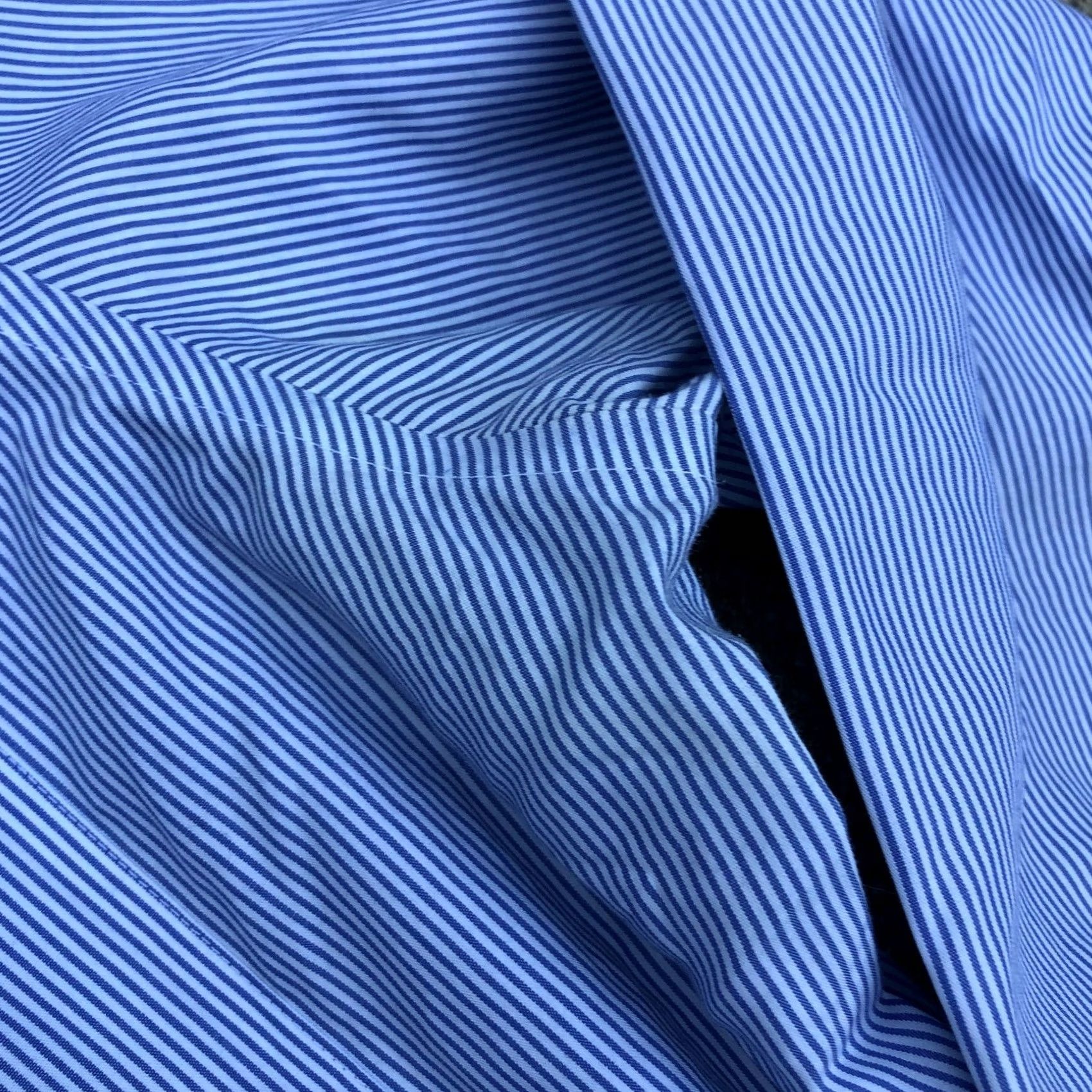 Banana Republic Banana Republic Button Down Dress Shirt Mens LG Non Iron Striped Shirt Adults Large Blue Mens Size 42R - 5 Thumbnail