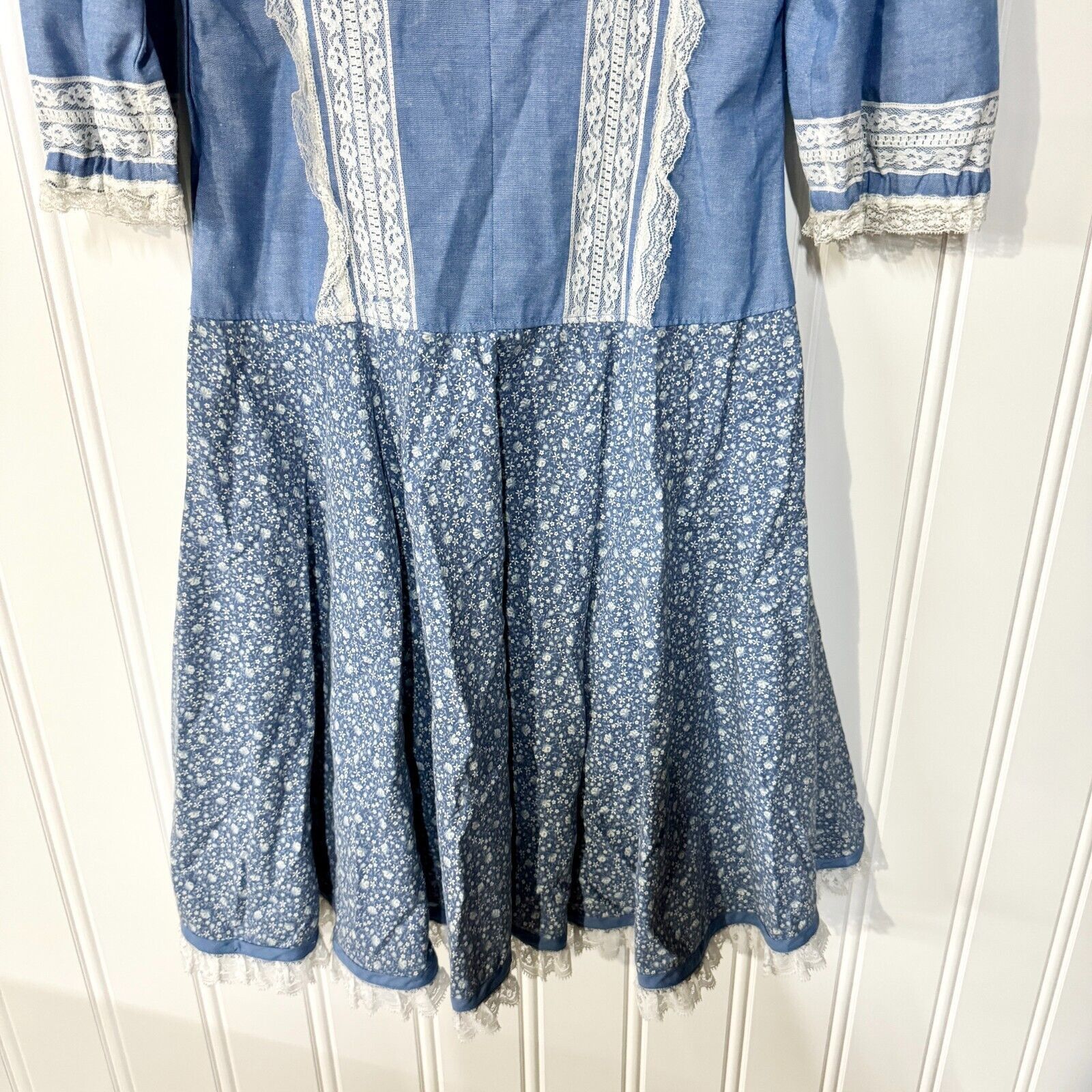 Vintage Handmade 70s Vintage Lace Collared Long Peplum Mini Dress Size M / US 6-8 / IT 42-44 - 5 Thumbnail