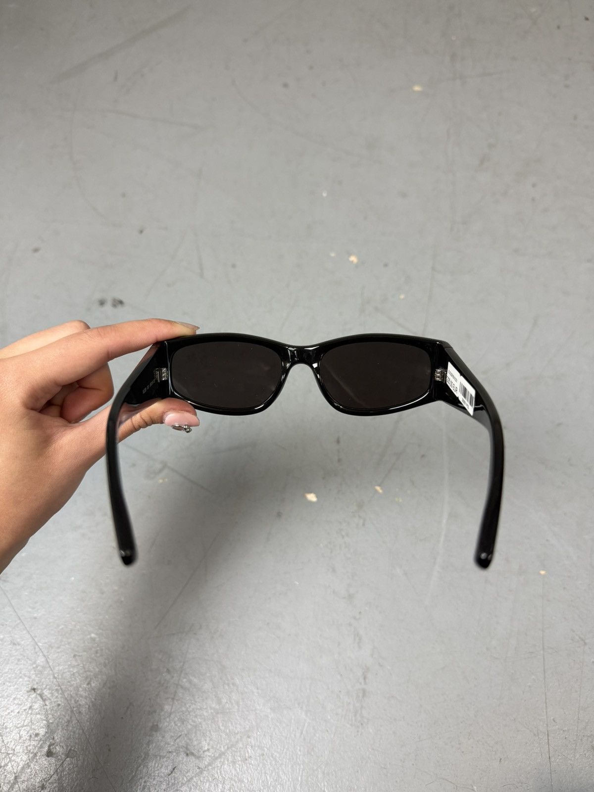 Saint Laurent Paris Saint Laurent Black Sunglasses Size ONE SIZE - 5 Thumbnail