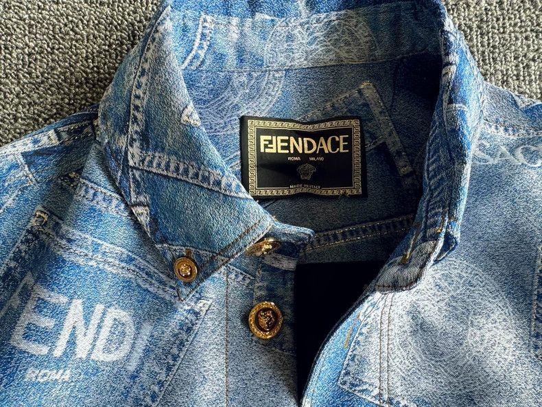 Versace Versace Men's denim jacket Size US L / EU 52-54 / 3 - 3 Thumbnail