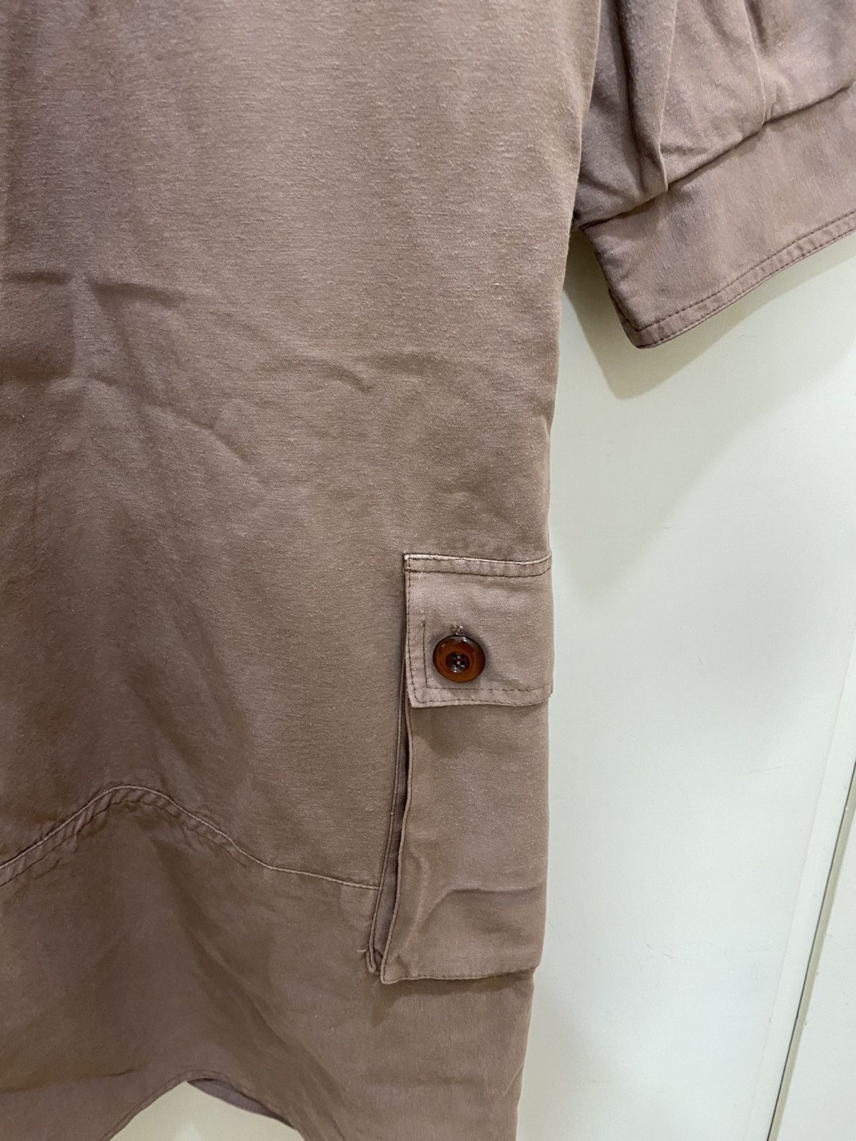 Fiorucci Rare Fiorucci Hard Trench Coat, size S, brown, used . Size US S / EU 44-46 / 1 - 8 Thumbnail