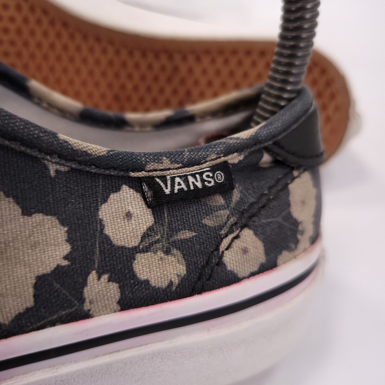 Vans Vans Off the Wall Athletic Shoe Womens Size 6.5 721356 Black Size US 6.5 / IT 36.5 - 8 Thumbnail
