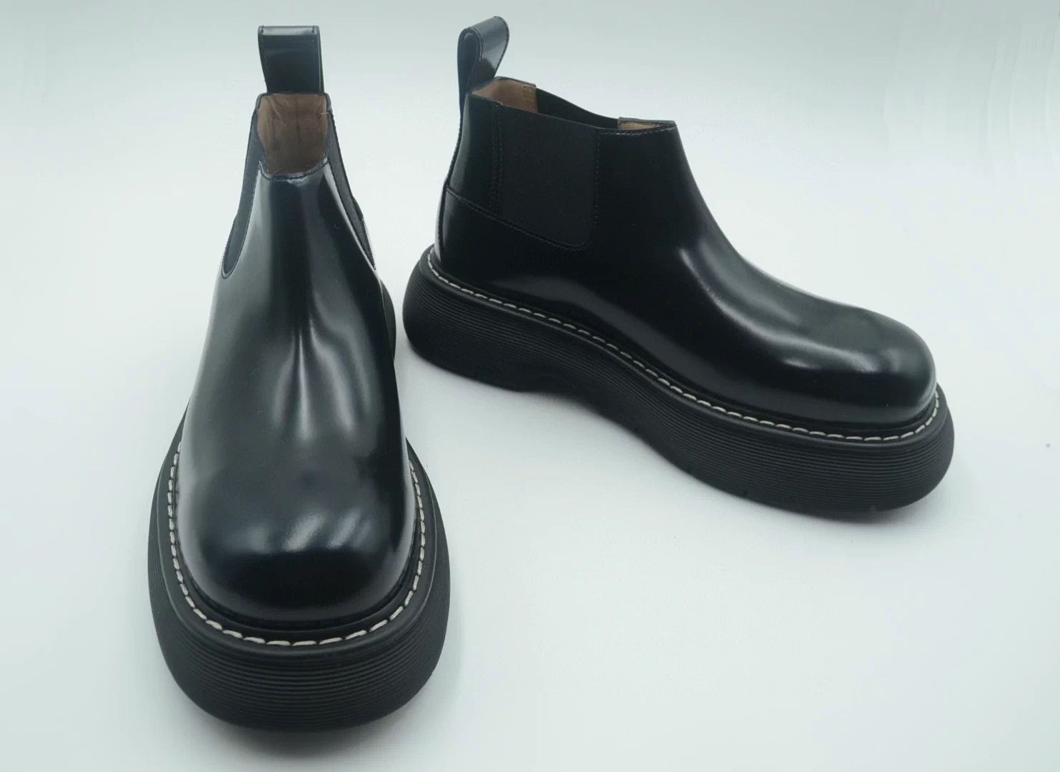 Bottega Veneta BV men's thick sole chelsea boots black Size US 10 / EU 43 - 3 Thumbnail