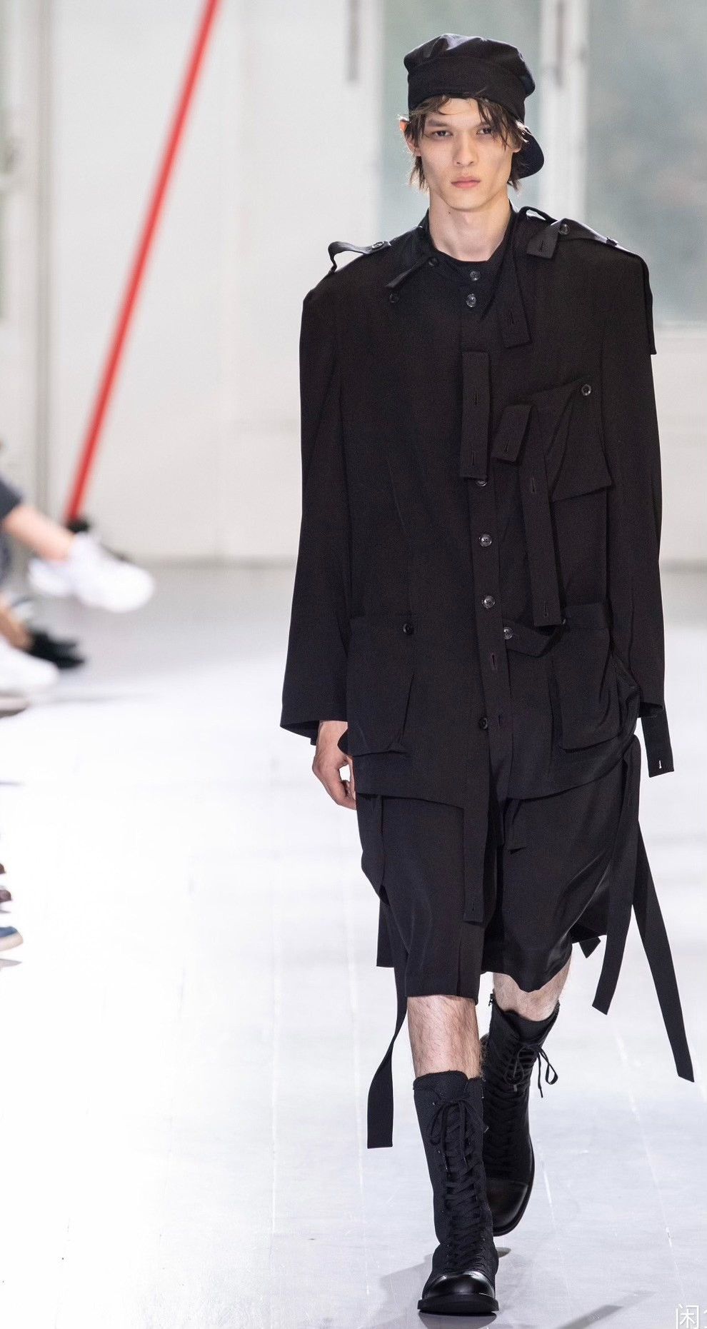 Yohji Yamamoto Yohji Yamamoto Black Cut-Out Pants Size US 28 / EU 44 - 1 Thumbnail