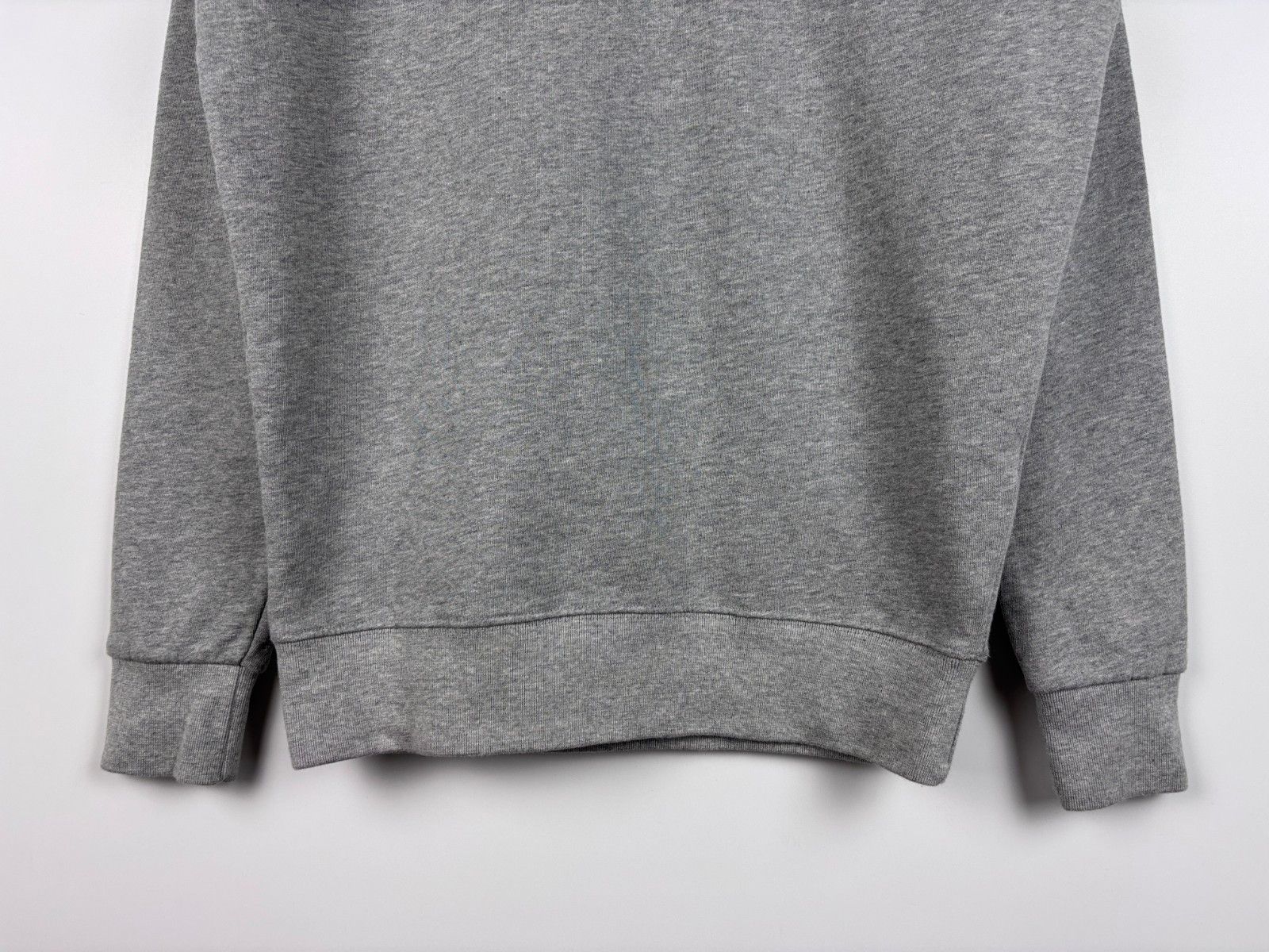 Maison Kitsune Mens Maison Kitsune Grey Fox Patch Sweatshirt Gray Size S Size US S / EU 44-46 / 1 - 3 Thumbnail