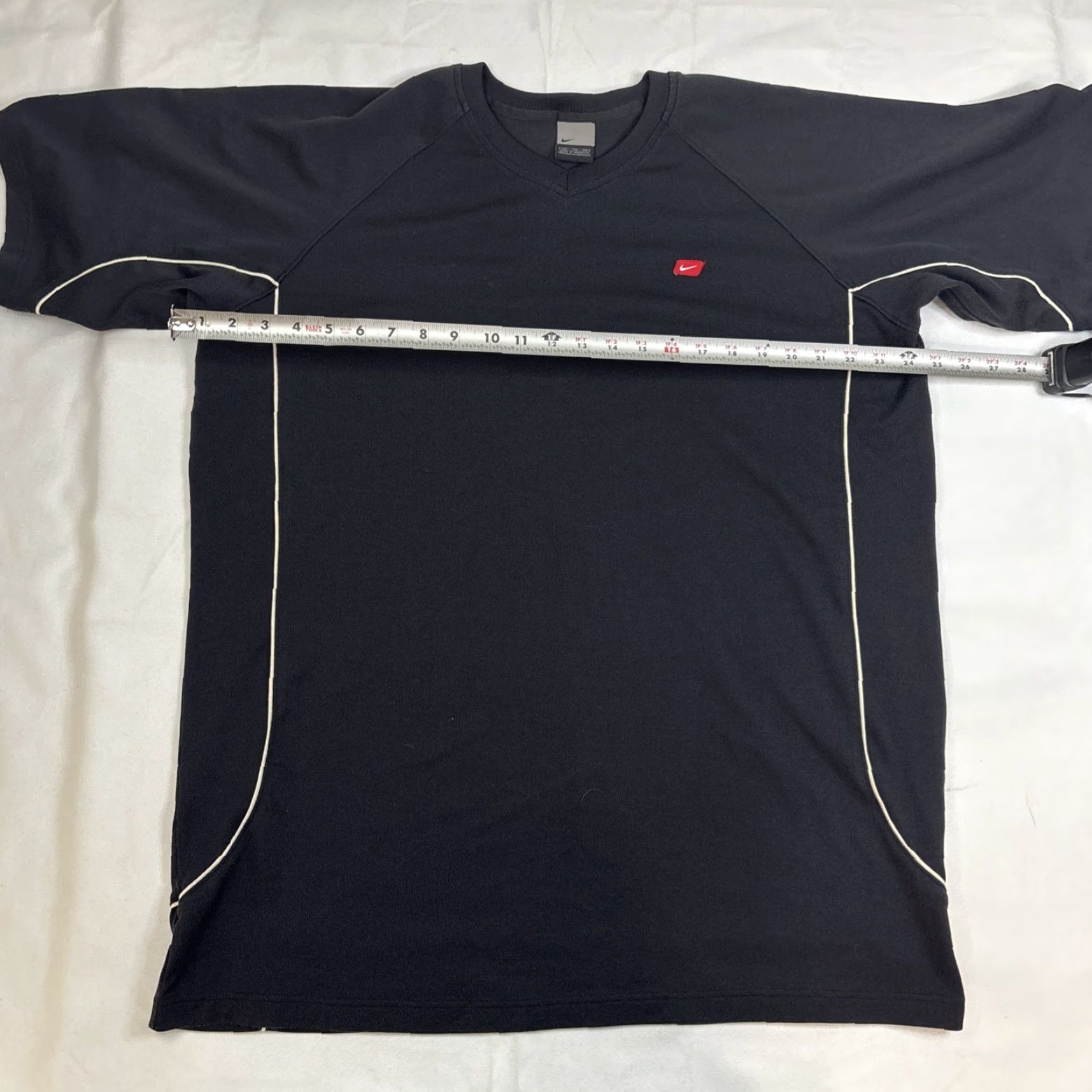 Nike VINTAGE Nike Athletic T Shirt Men’s 2XL Black Silver Tag 90s Y2K Streetwear Mens Size US XXL / EU 58 / 5 - 5 Thumbnail