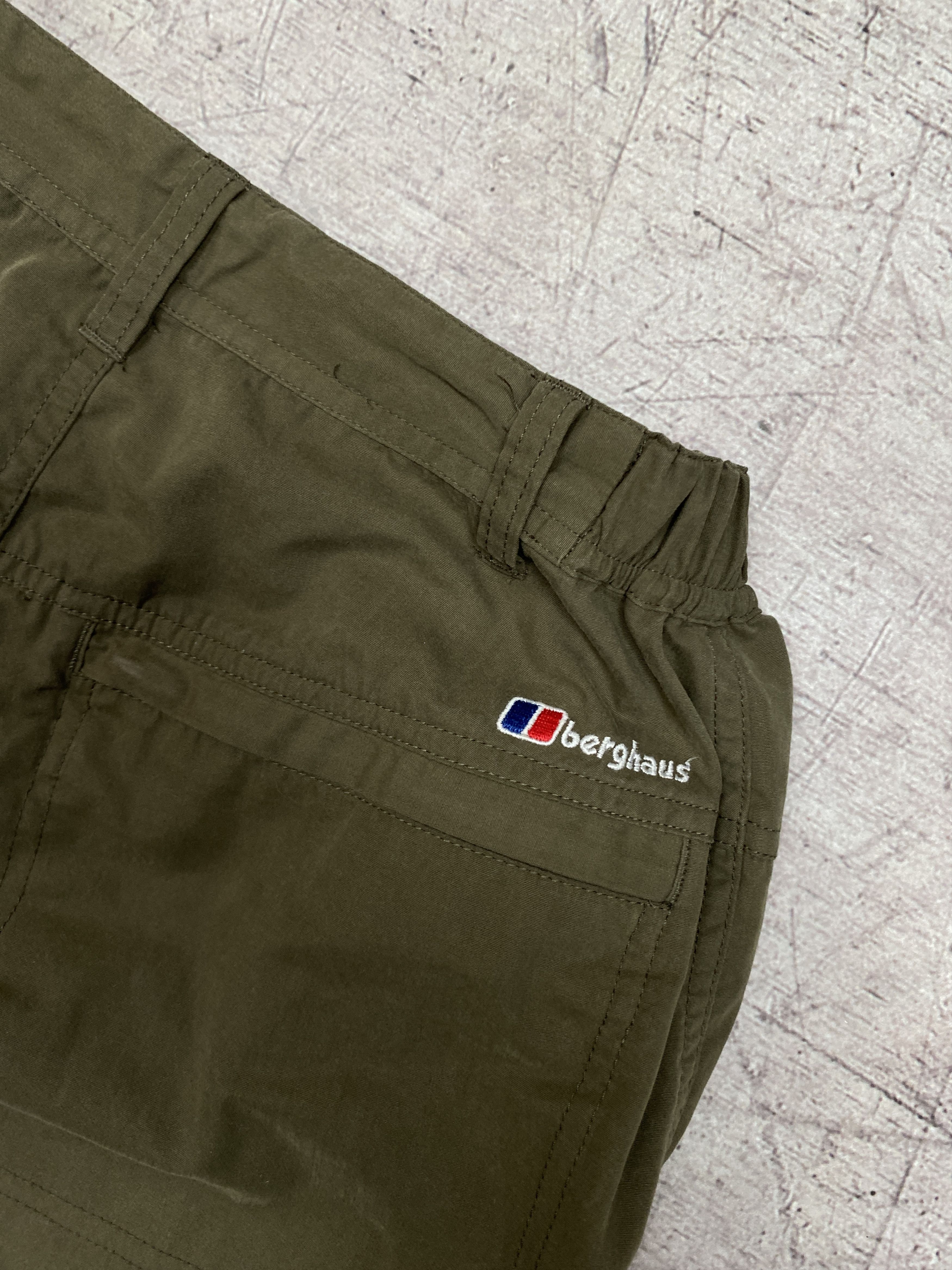 Berghaus × Vintage Berghaus Odyssey Vintage Mens Outdoor Cargo Pants Shorts Size US 30 / EU 46 - 8 Thumbnail