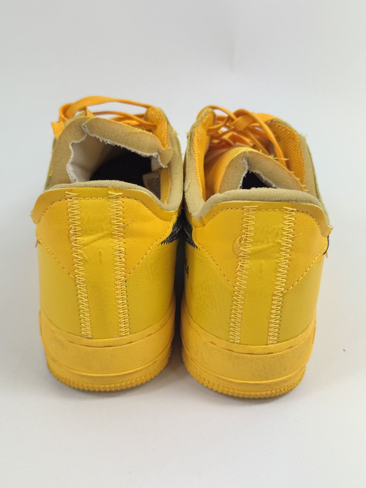 Nike NIKE AIR FORCE 1 x OFF-WHITE ICA UNIVERSITY SNEAKERS Size US 10 / EU 43 - 4 Thumbnail