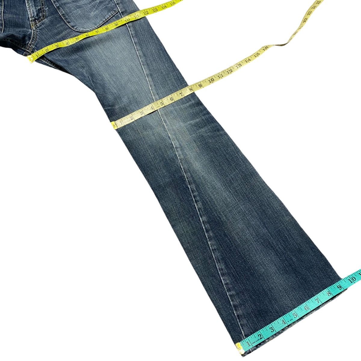 Japanese Brand Vintage Lee Riders Spiral Cut Denim Flare Jeans Size US 32 / EU 48 - 18 Thumbnail