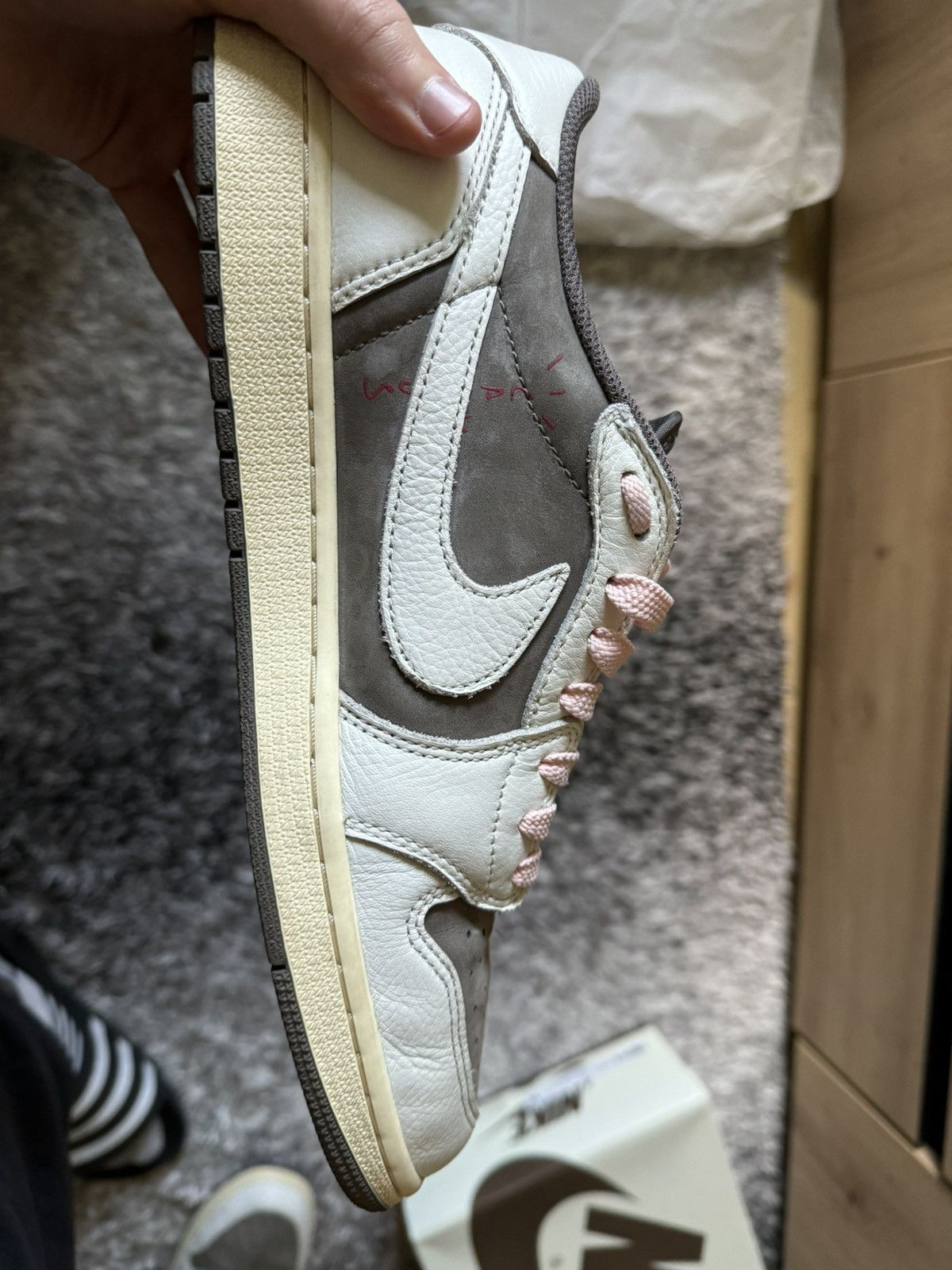 Nike × Travis Scott Reverse mocha travis scott Size US 12 / EU 45 - 5 Thumbnail