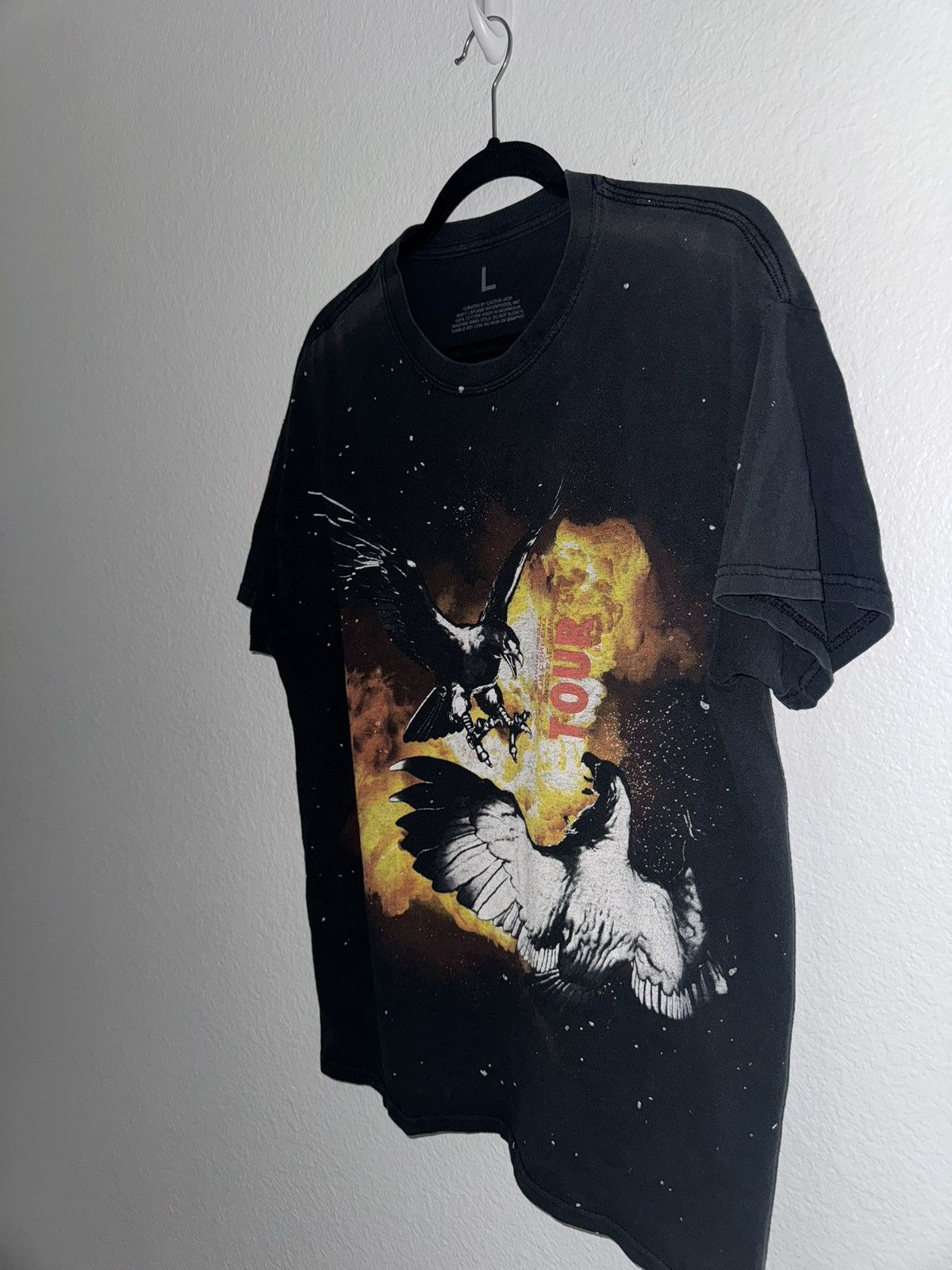 Travis Scott Travis Scott Birds Tour Concert Tee Size US L / EU 52-54 / 3 - 2 Thumbnail
