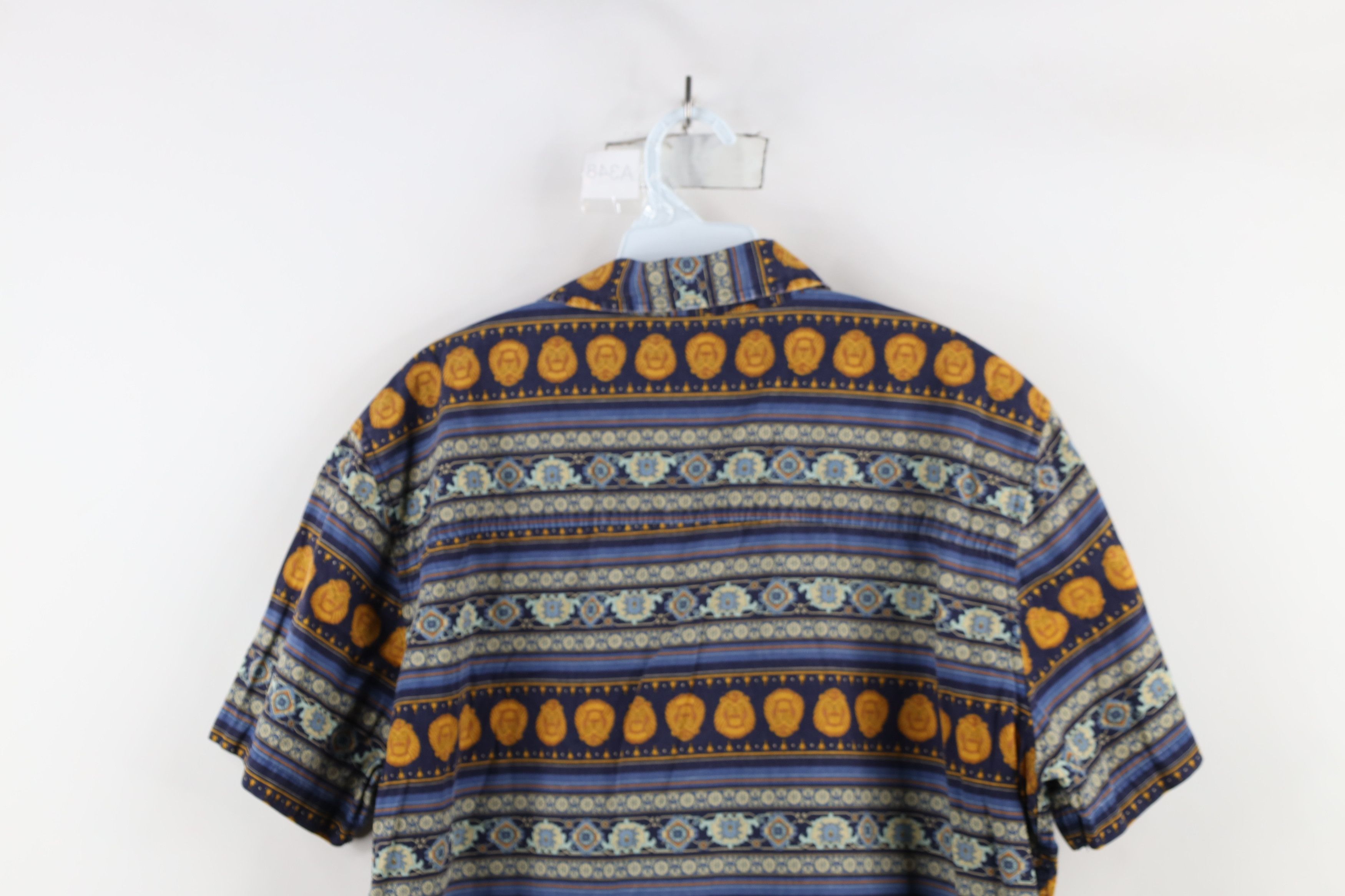 Disney × Vintage Vintage Y2K Disney Short Sleeve Collared Button Shirt Size US XL / EU 56 / 4 - 12 Thumbnail