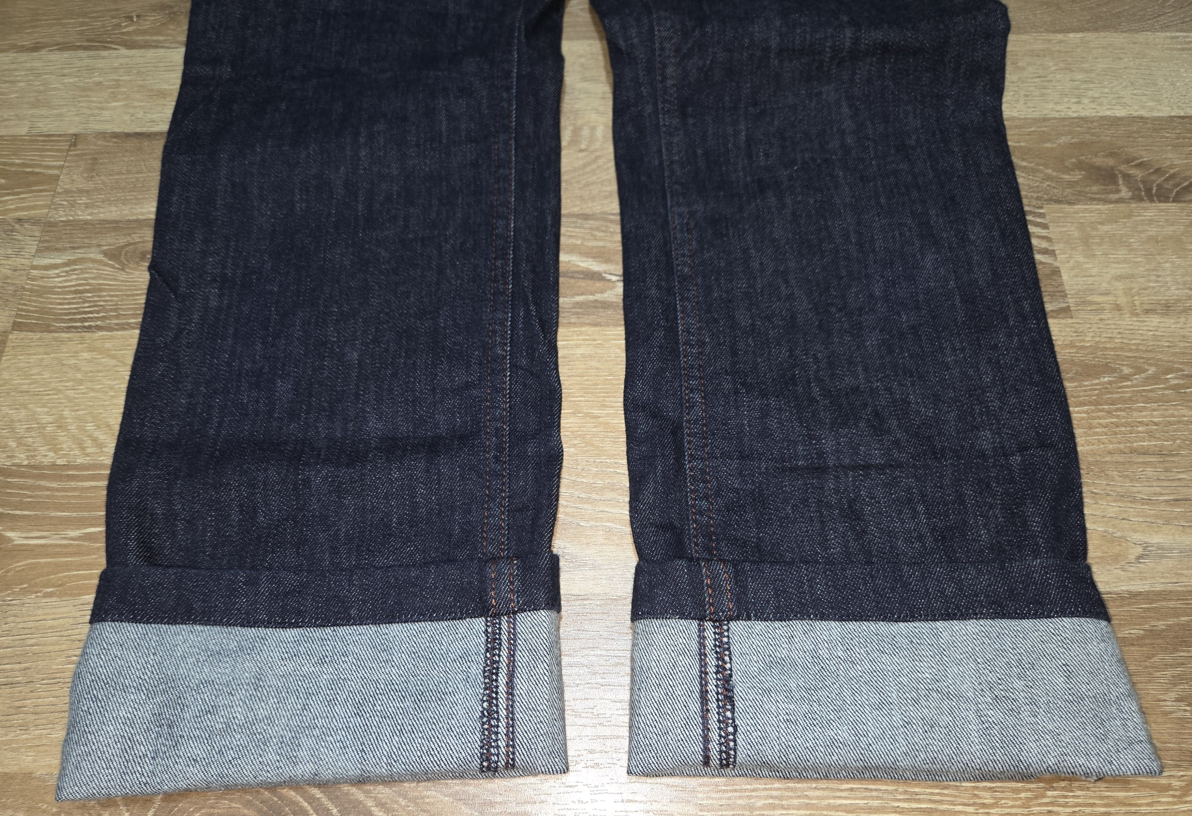 Salvatore Ferragamo Vtg Salvatore Ferragamo Luxury Women's Dark Blue Denim Jeans Size 28" / US 6 / IT 42 - 4 Thumbnail