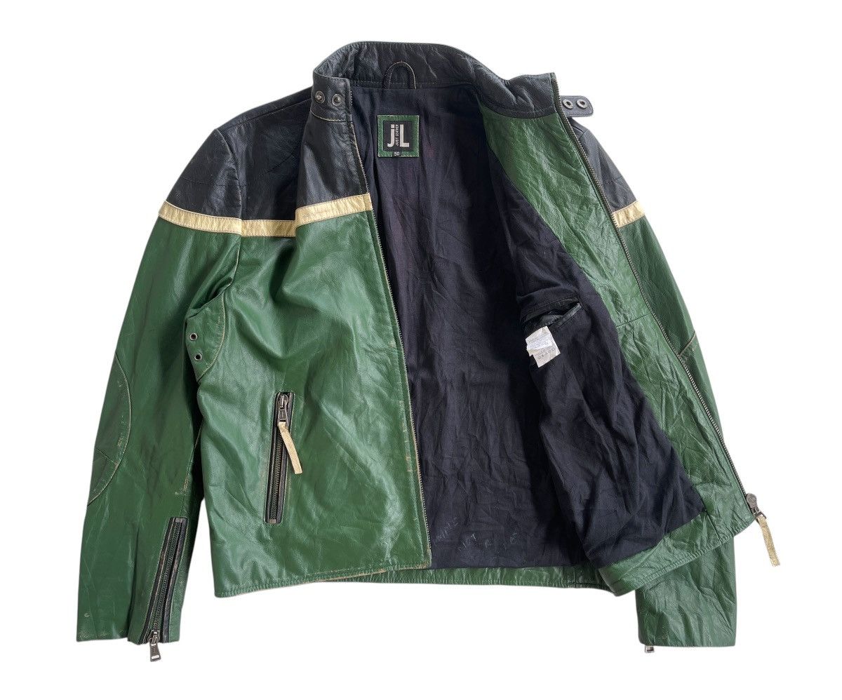Vintage Vintage Buffalo Leather Bikers Jacket Size US L / EU 52-54 / 3 - 4 Thumbnail