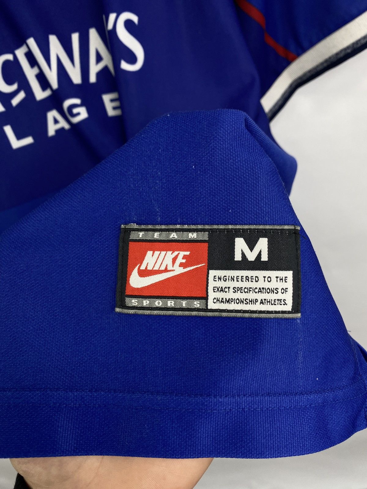 Nike 🏴󠁧󠁢󠁳󠁣󠁴󠁿 Vintage 1997/98 Nike Glasgow Rangers Home Jersey Blokecore Size US M / EU 48-50 / 2 - 6 Thumbnail