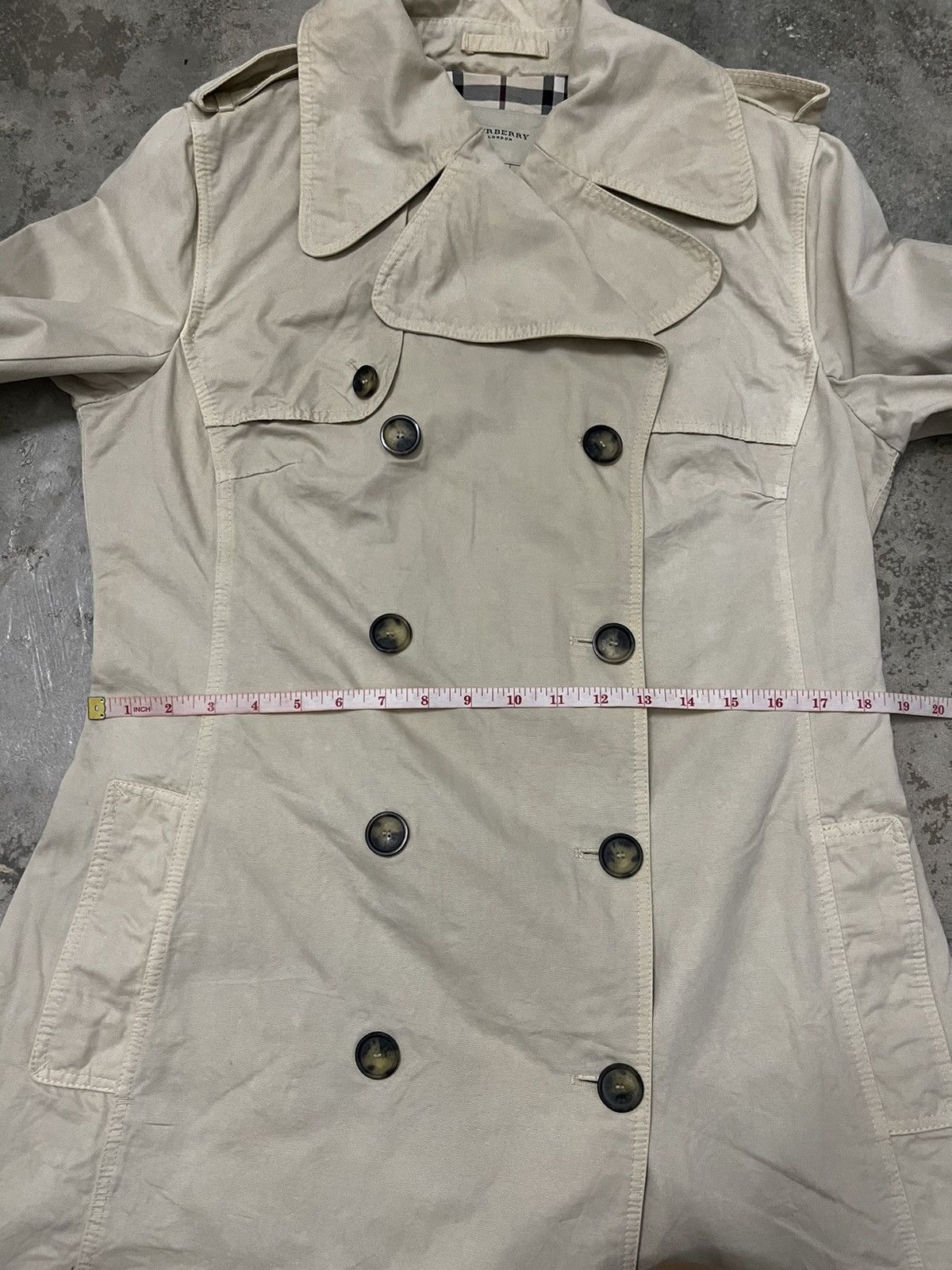 Burberry Burberry Trench Coat – Vintage, With Minor Defect Size L / US 10 / IT 46 - 14 Thumbnail