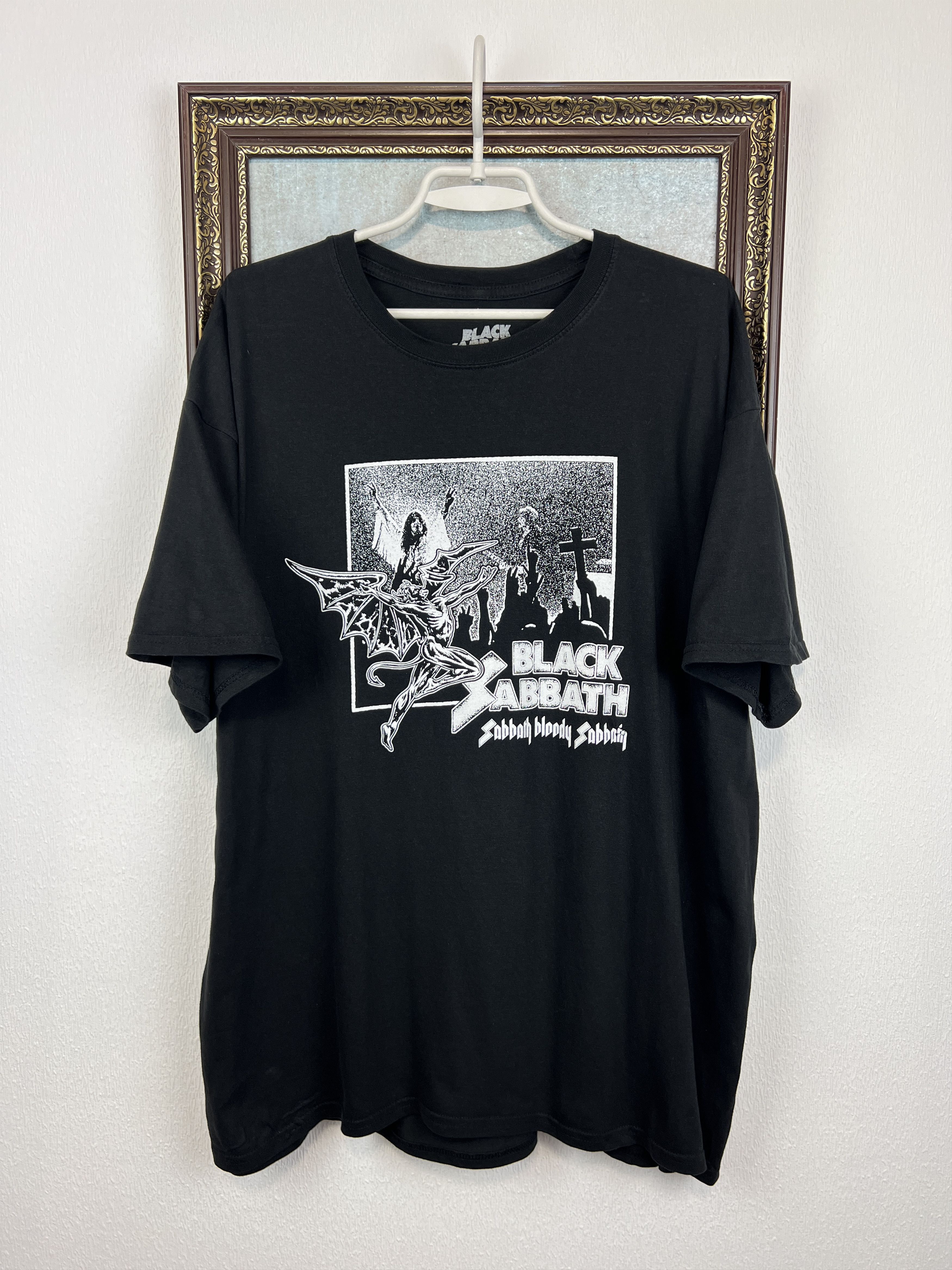 Black Sabbath Bloody Sabbath Over Print Big Logo Shirt Tee Jersey Size US XL / EU 56 / 4 - 1 Thumbnail