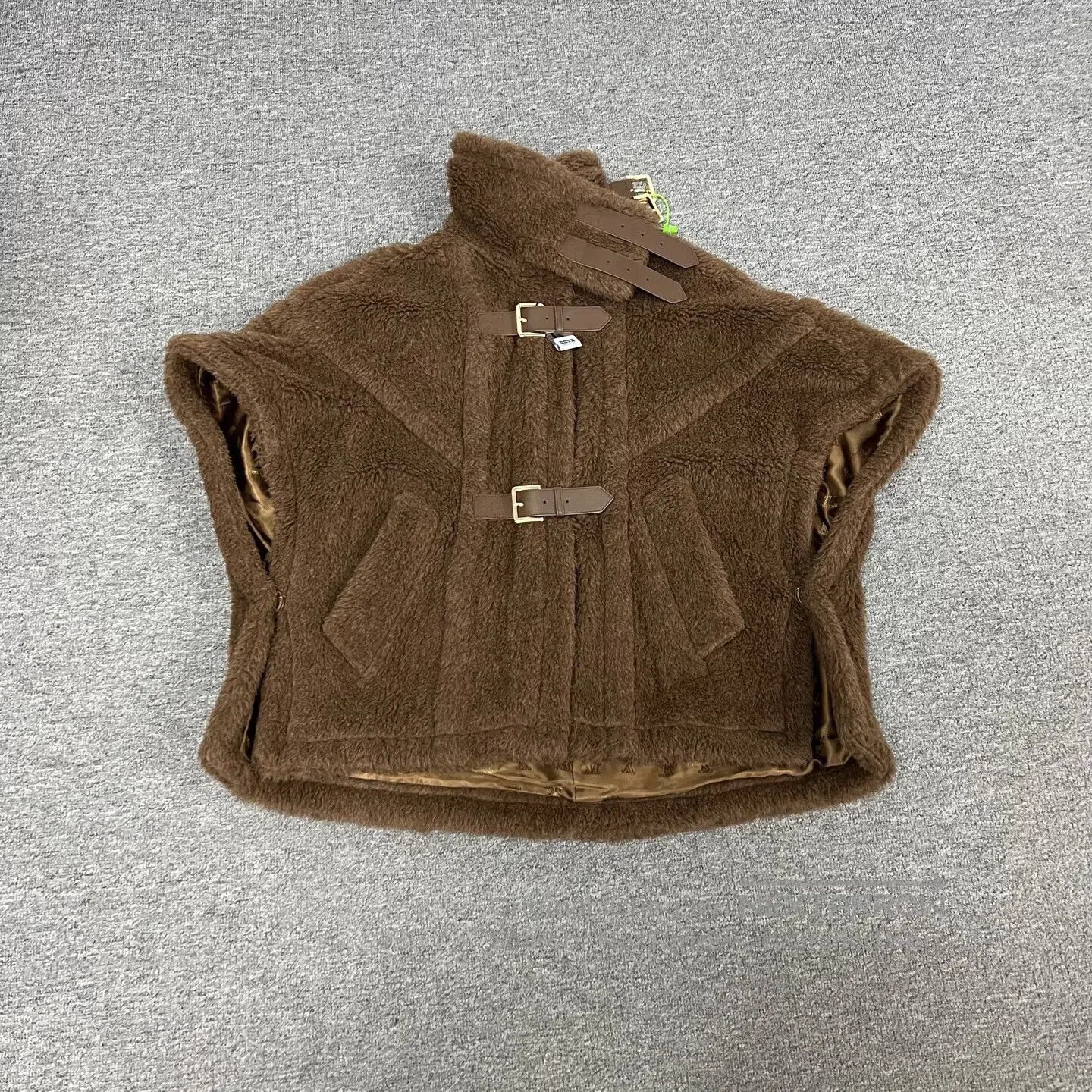 Max Mara MaxMara size 165 Teddy cloak jacket| Size M / US 6-8 / IT 42-44 - 1 Thumbnail