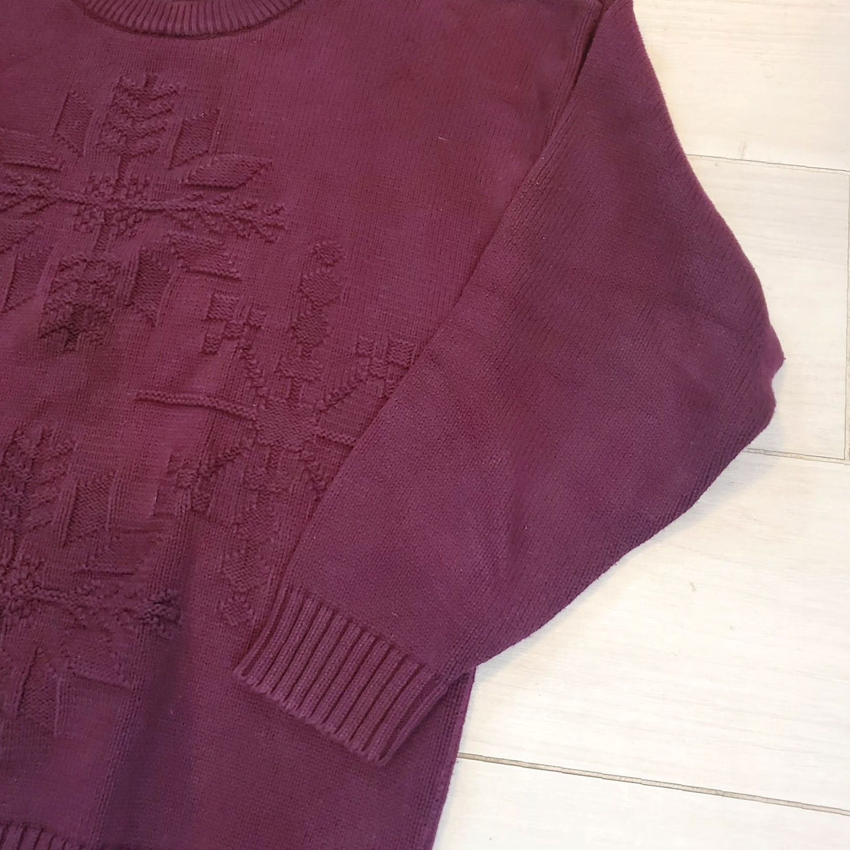 Eddie Bauer VINTAGE Eddie Bauer Sweater Mens 100% Cotton Crew Neck Red Fair Isle Snowflake Knit Pullover All Seasons 90s Classic Ski Size L Size US L / EU 52-54 / 3 - 3 Thumbnail