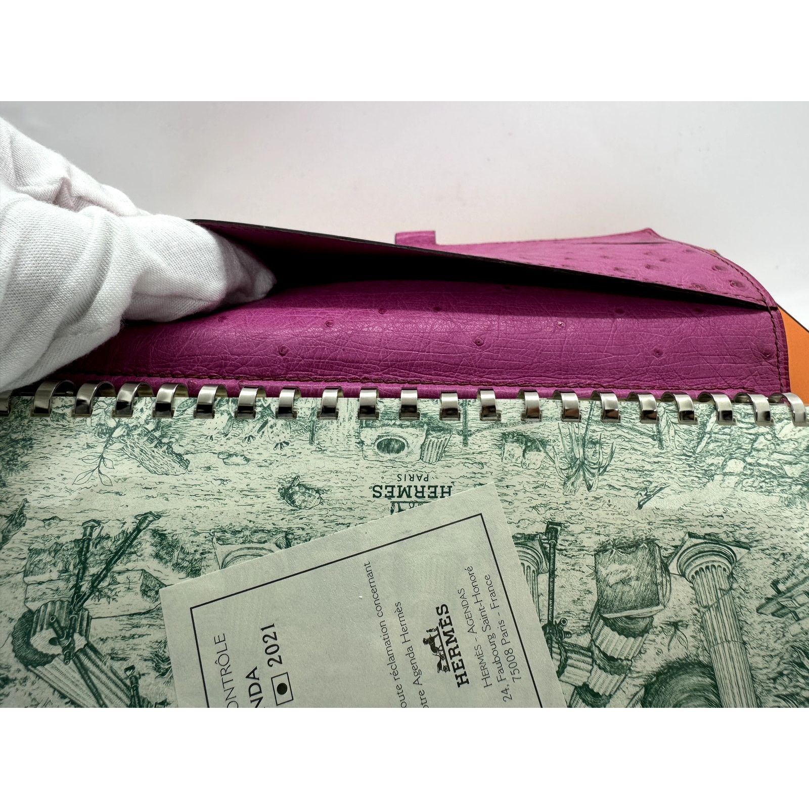 Hermes HERMES Globetrotter NotebookAgenda Ostrich Pink-RARE EUCwbox Size ONE SIZE - 17 Thumbnail