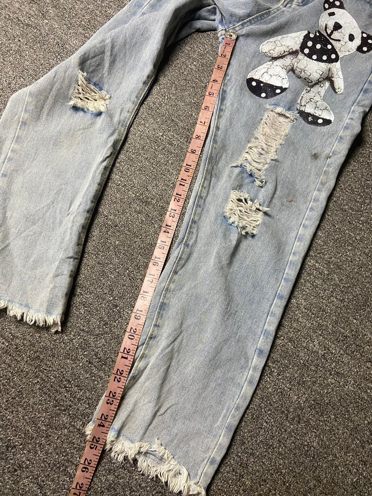 Japanese Brand Japanese Brand Distressed Printed Ripped Jeans (165) Size 27" / US 4 / IT 40 - 3 Thumbnail