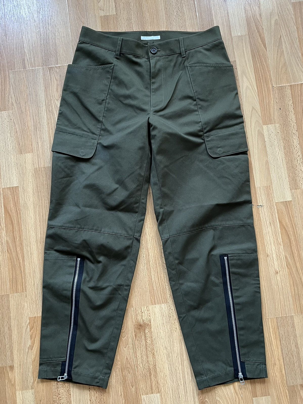 Helmut Lang Helmut Lang Cargo Pants in Camo Olive Size US 32 / EU 48 - 1 Thumbnail