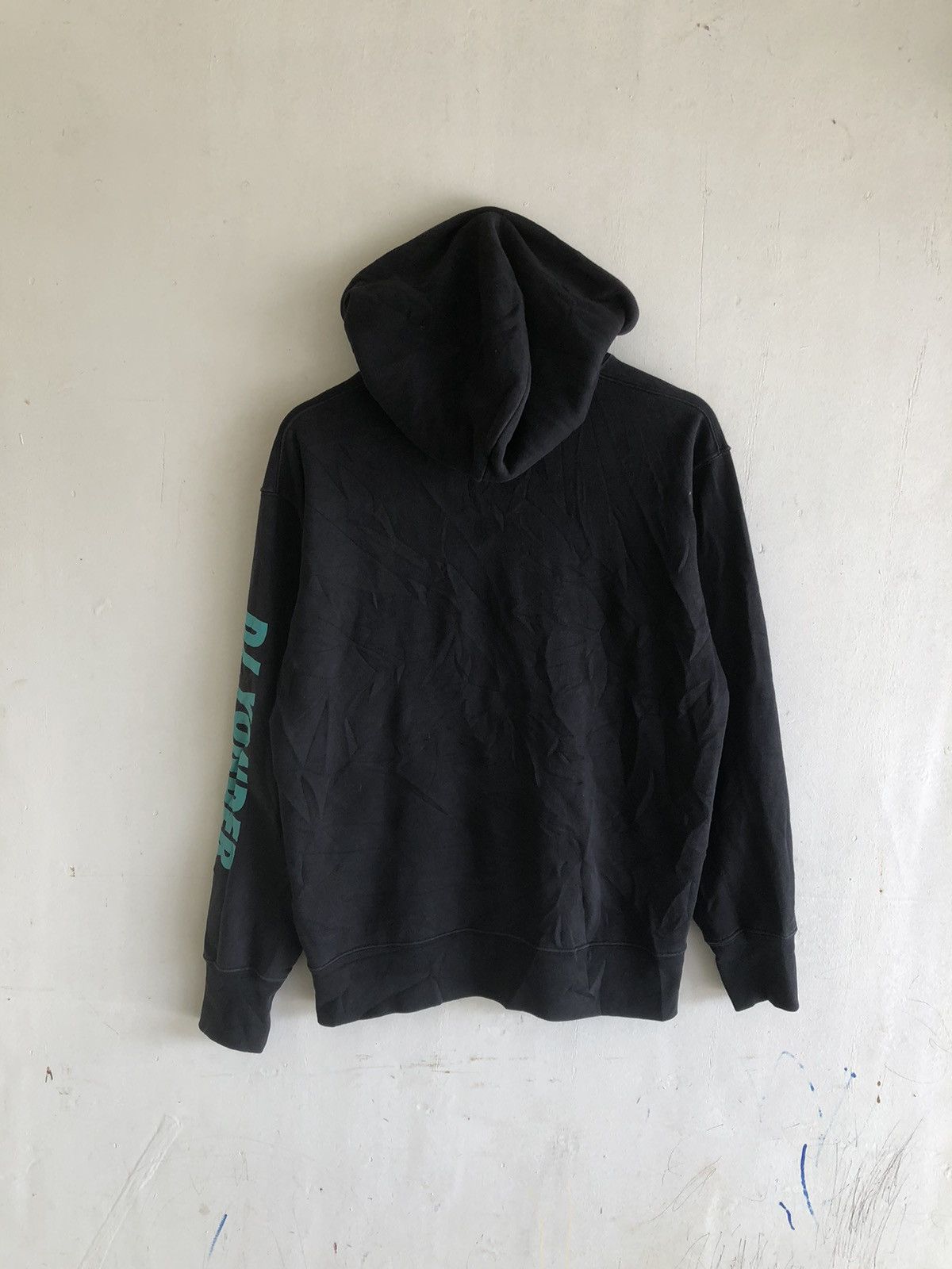 Japanese Brand × Uniqlo Vintage Y2k Uniqlo Feat Fortnite DJ younder Size US M / EU 48-50 / 2 - 2 Thumbnail