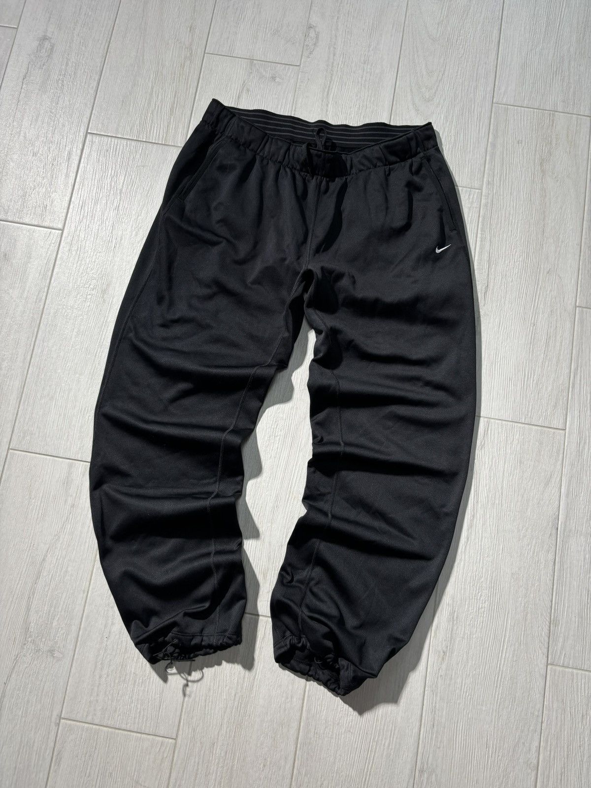 Nike Vintage Nike Baggy Track Pants Parachute Style Swoosh Logo Size US 36 / EU 52 - 1 Thumbnail