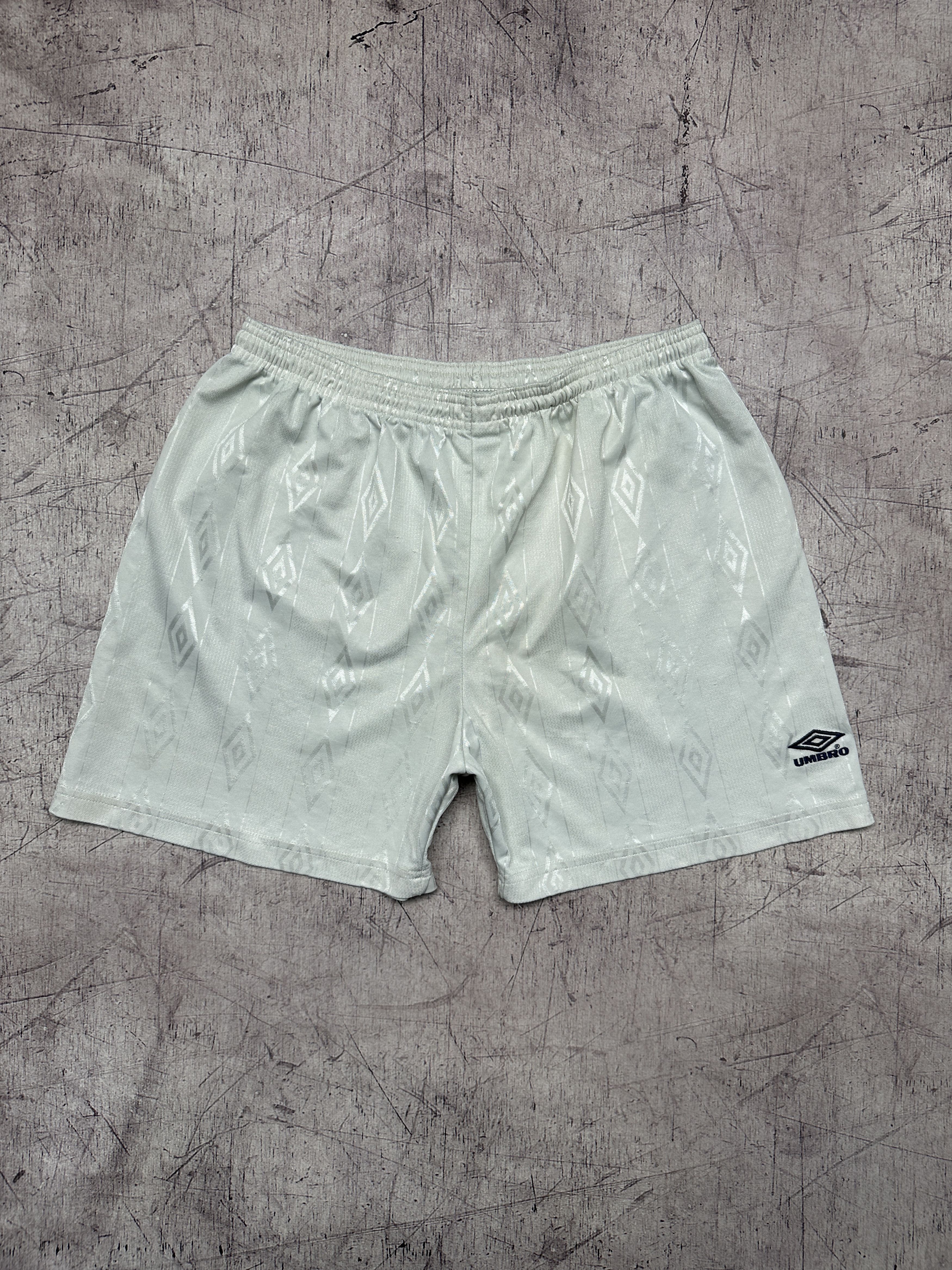 Umbro Umbro Vintage Mens Monogram Shorts Size US 30 / EU 46 - 1 Thumbnail