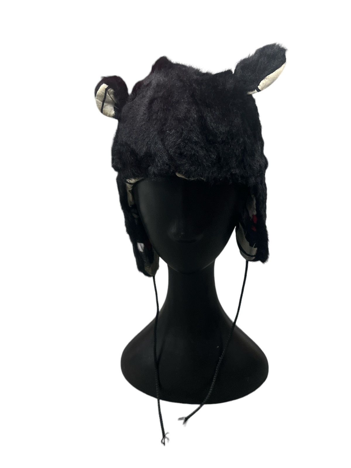 image of Vintage Eagle Horn Senneville Mohair Beanie Hat in Black, Men's