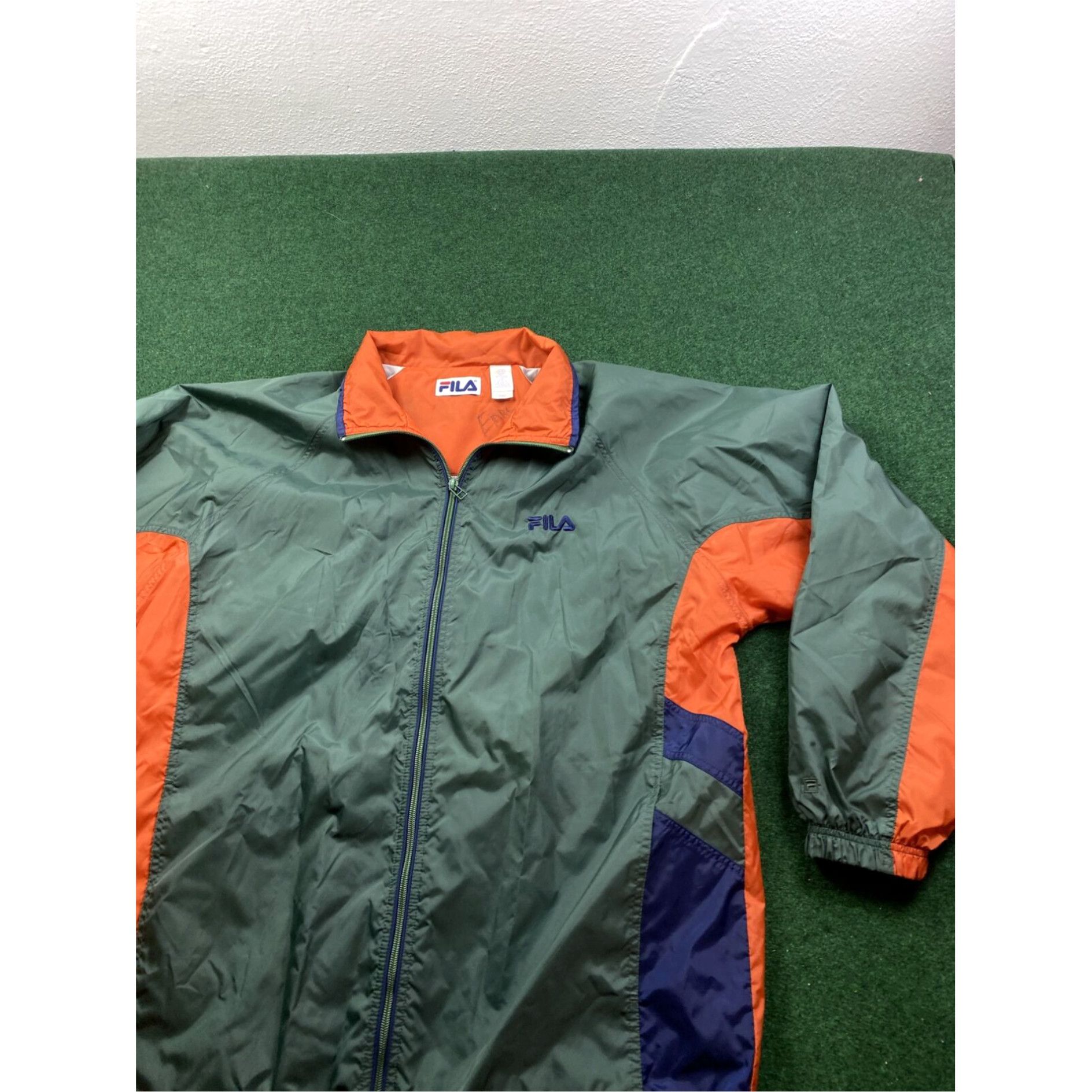 Fila Fila Mens Windbreaker Zip Track jacket Orange Hreen Nylon Size Large Lightweight Size US L / EU 52-54 / 3 - 2 Thumbnail