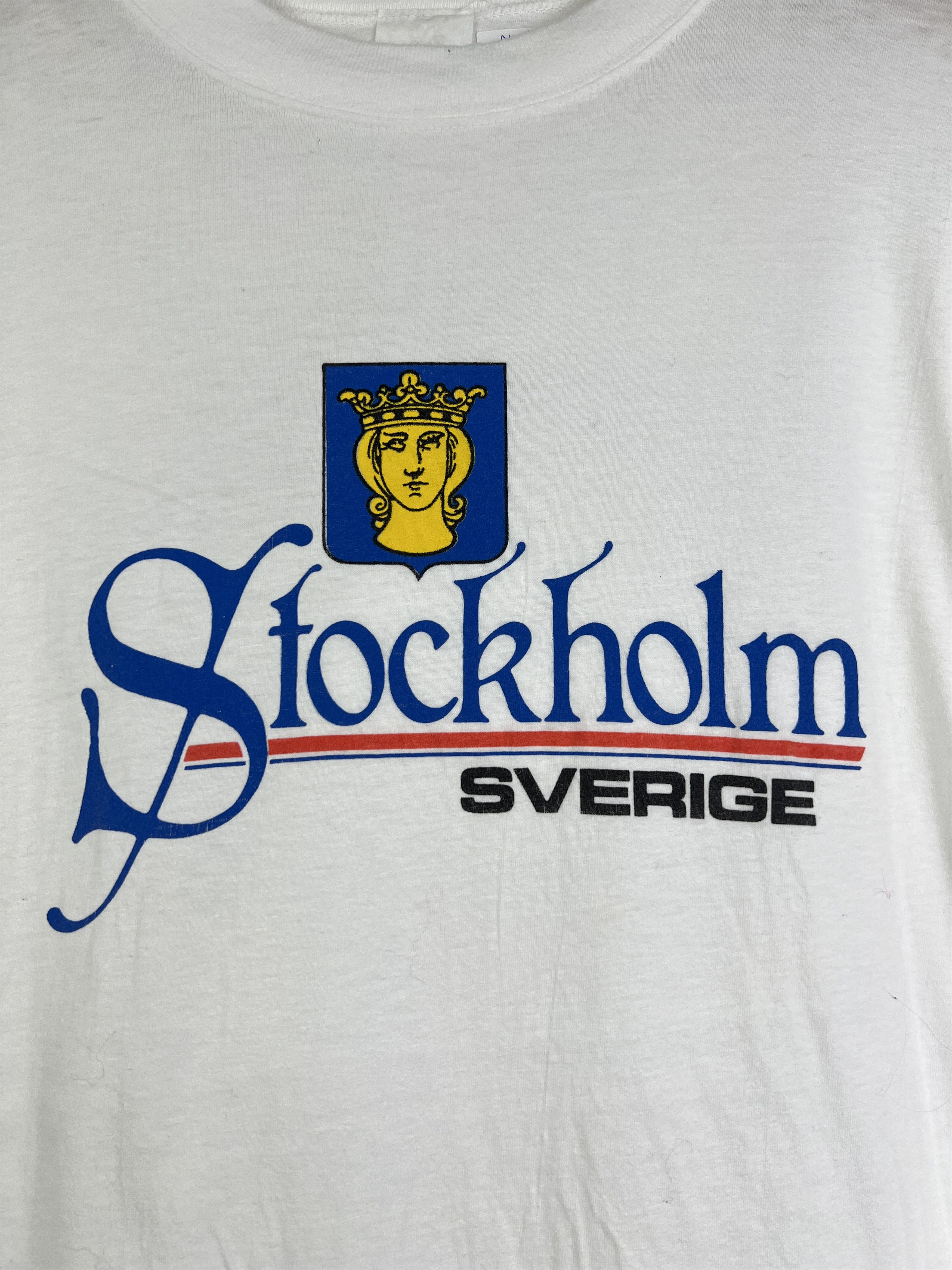 Vintage No.4726 Vintage 90s Graphic Tee Stockholm Souvenir Size US XL / EU 56 / 4 - 2 Thumbnail