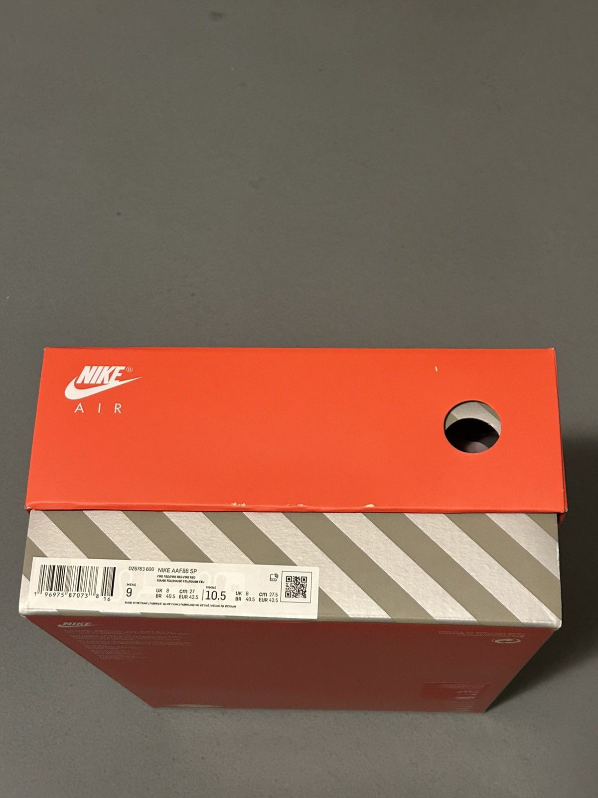Billie Eilish × Nike Nike x Billie Eilish Air Alpha Force 88 SP Triple Red SIZE 9 Size US 9 / EU 42 - 5 Thumbnail