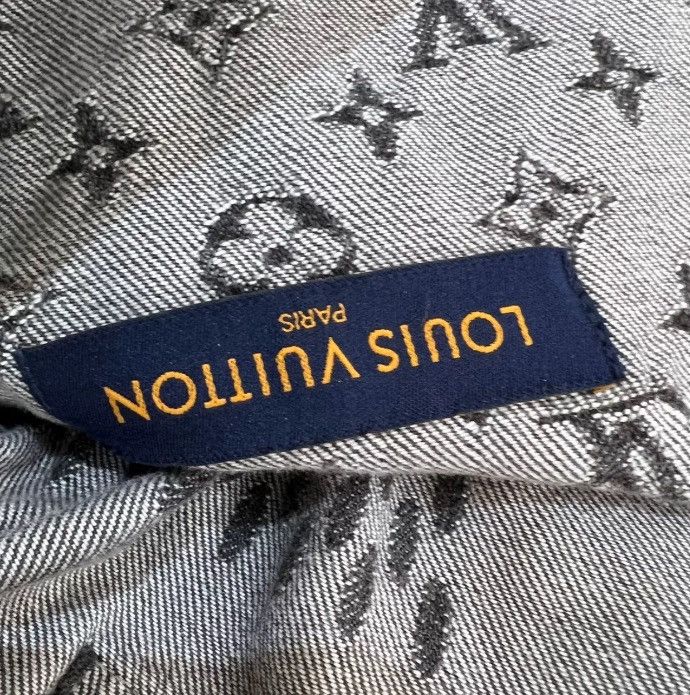 Louis Vuitton LOUIS VUITTON x nigo denim jacket2412-Nextarrow Size US M / EU 48-50 / 2 - 6 Thumbnail