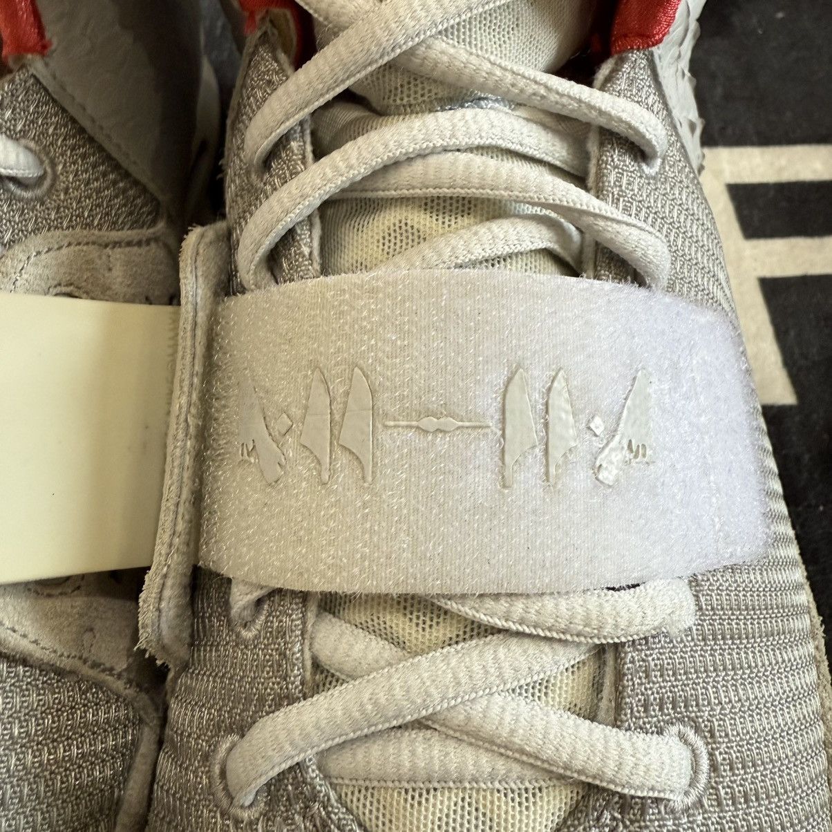Kanye West × Nike Nike Yeezy 2 NRG Pure Platinum Size US 12 / EU 45 - 3 Thumbnail