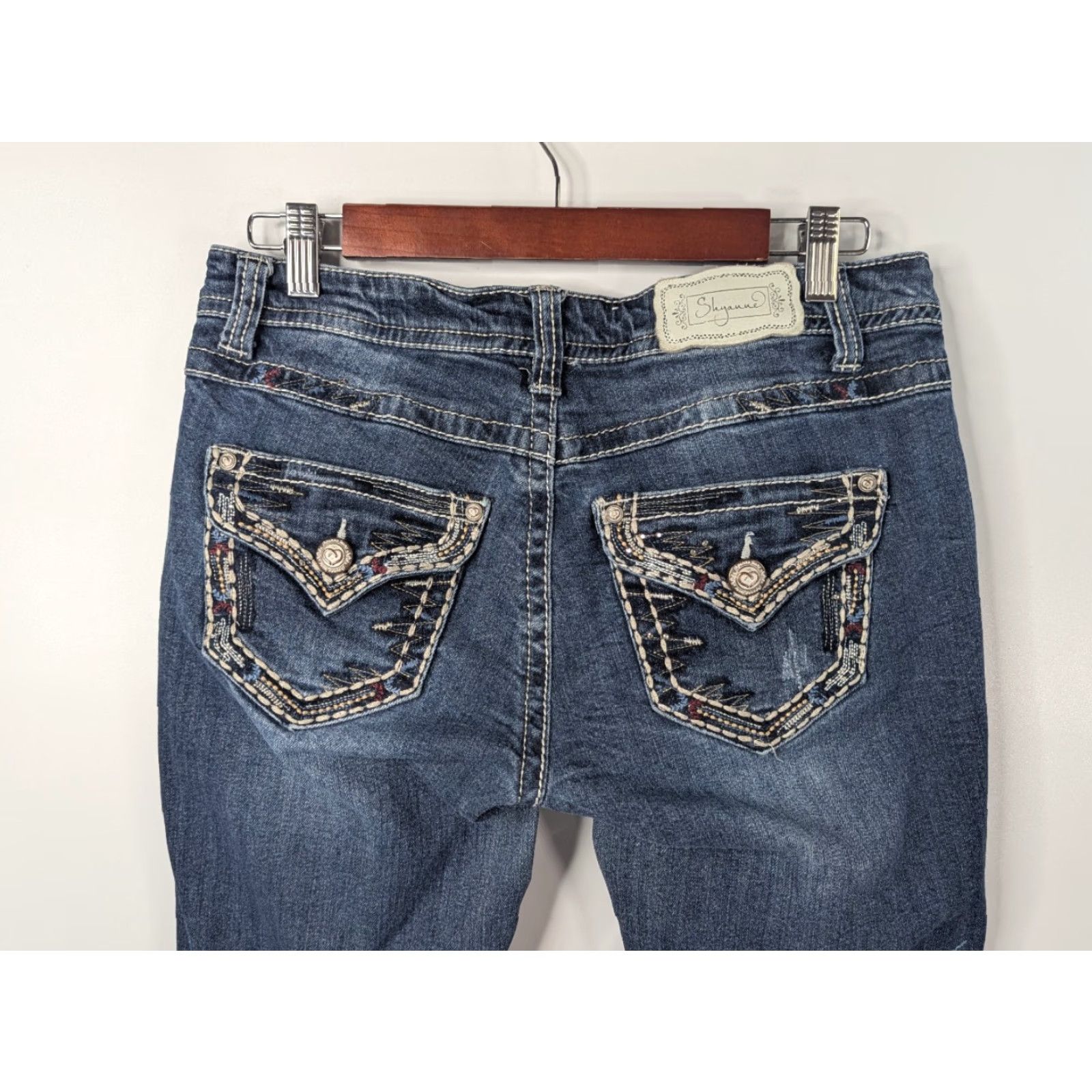 Vintage Shyanne Jeans Womens Bootcut Denim 28 Low Rise Embroidery Pocket Flap Button Zipper Blue Cotton Blend Size 28" / US 6 / IT 42 - 6 Thumbnail