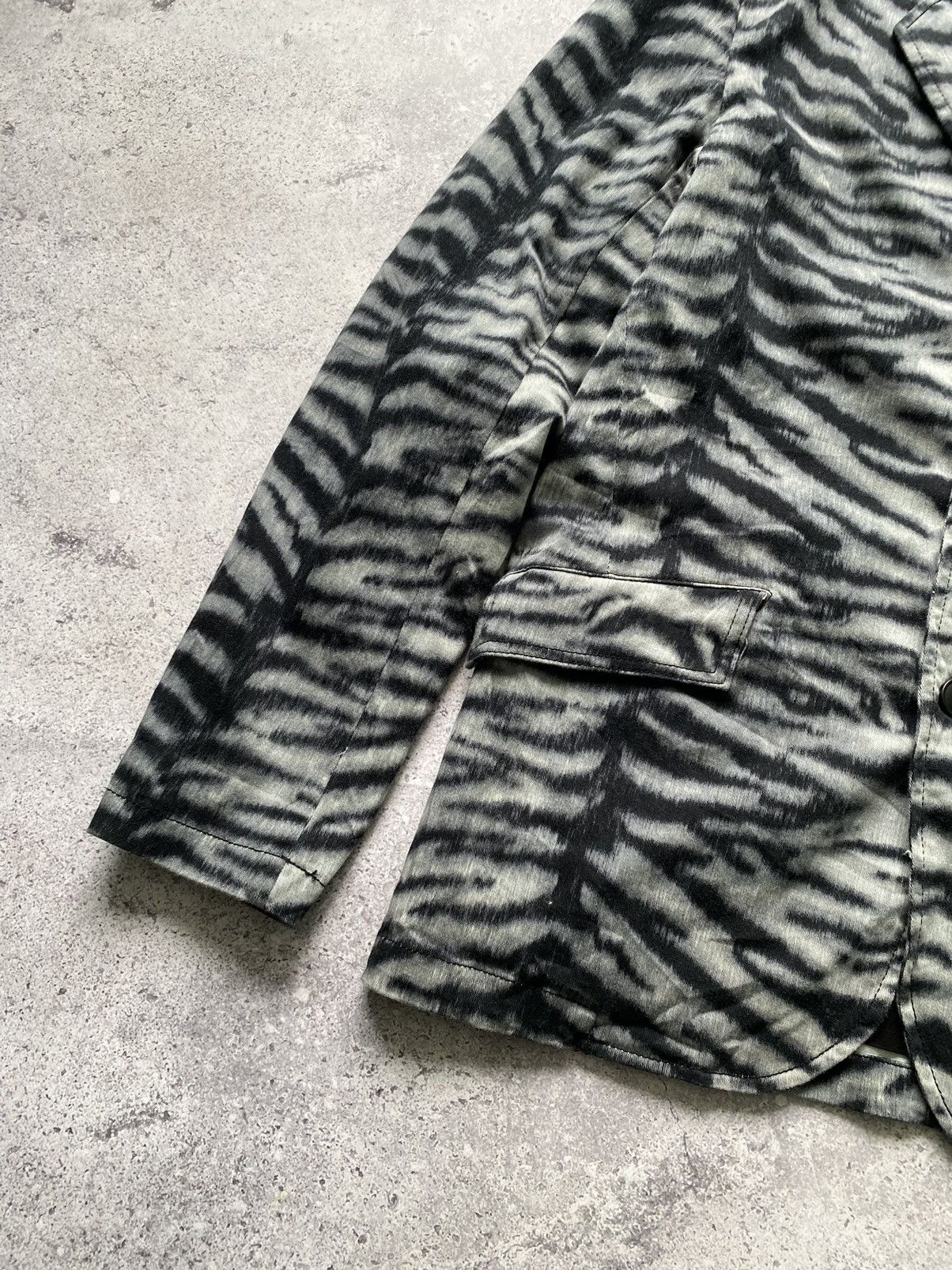 Japanese Brand × Tripp NYC Tripp Nyc Zebra Avant Garde Vintage Blazer Jacket Size US L / EU 52-54 / 3 - 5 Thumbnail