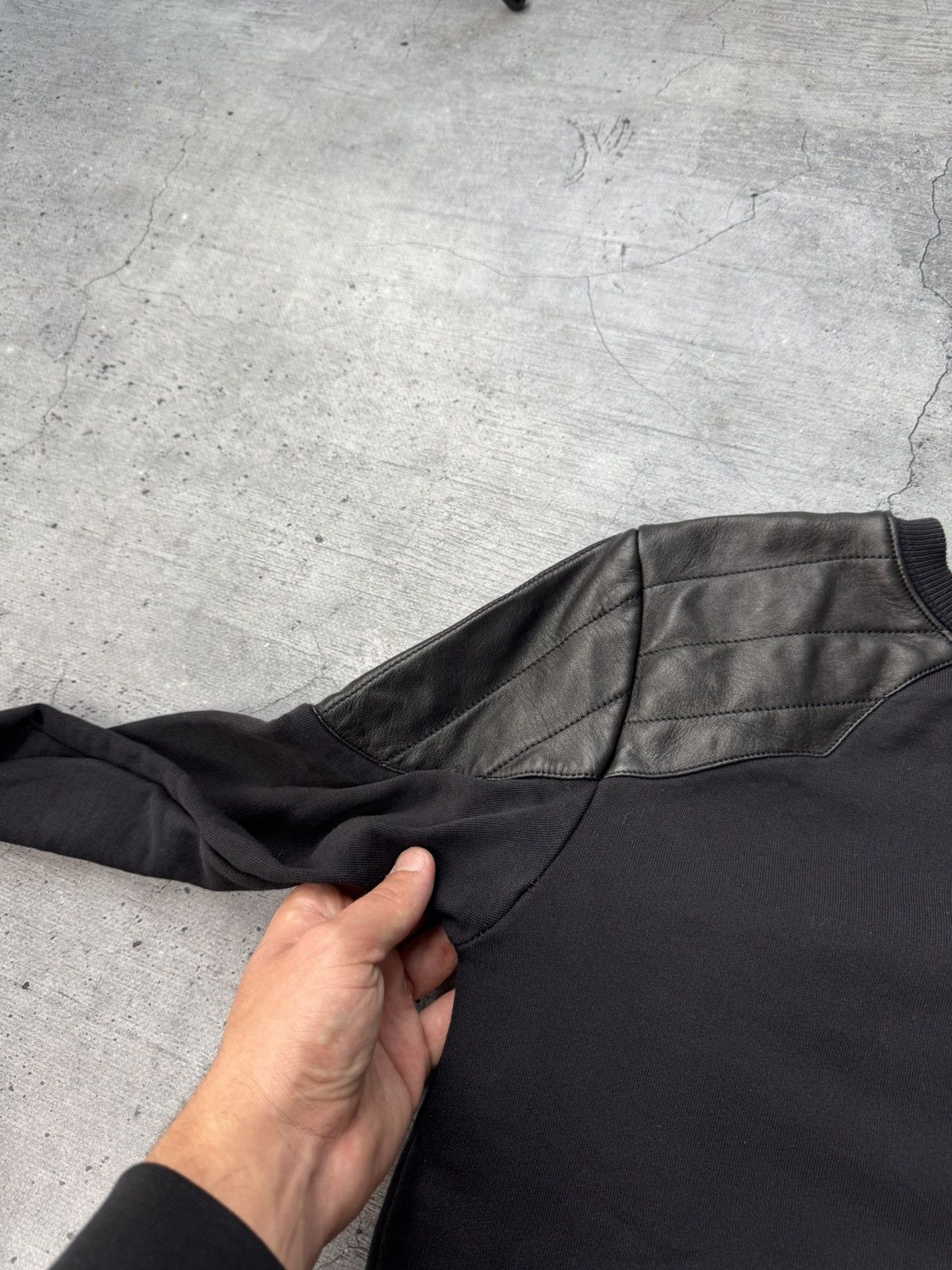 Saint Laurent Paris Vintage Saint Lauren Paris 2013’s Y2K Sweatshirt Size XS / US 0-2 / IT 36-38 - 15 Thumbnail