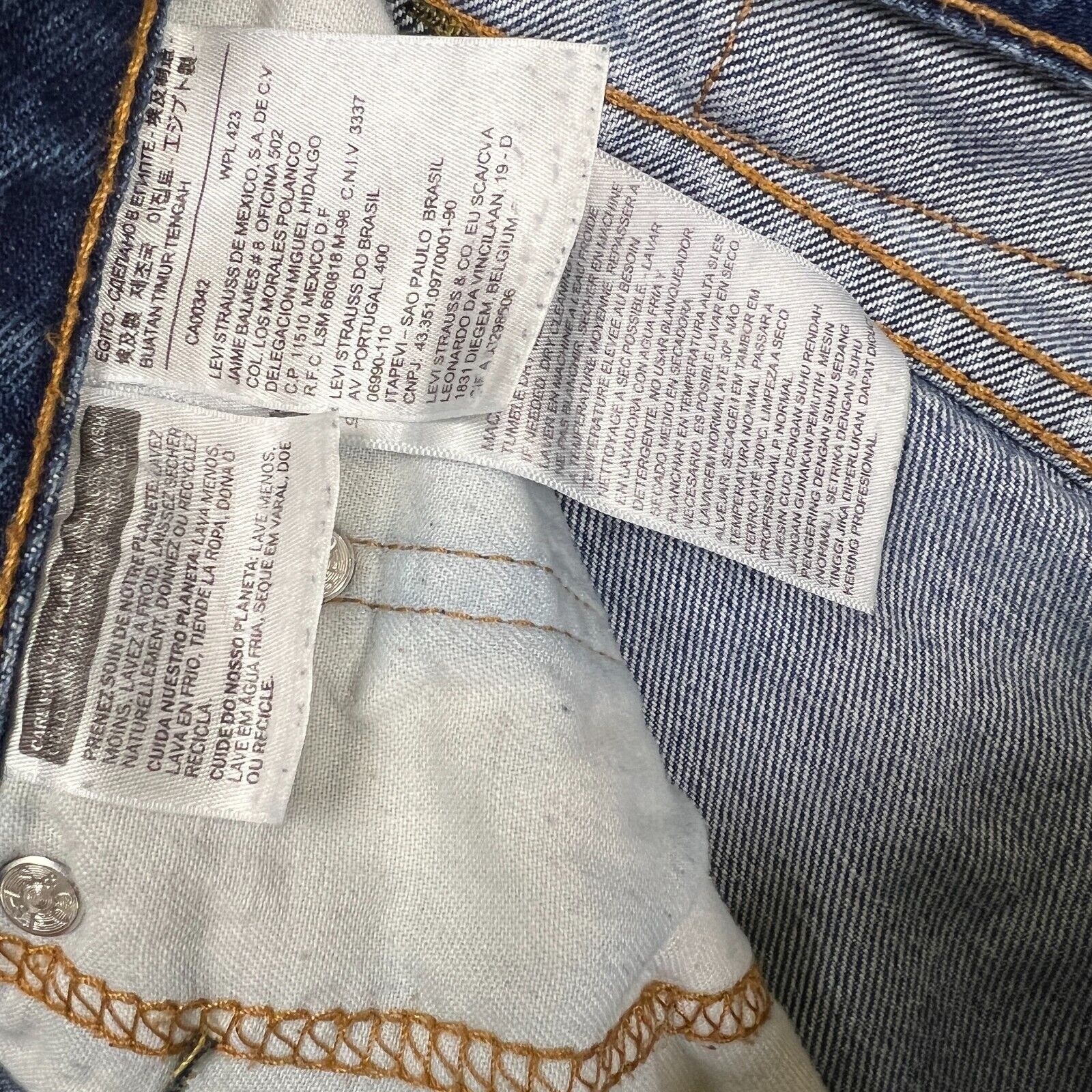 Levi's × Vintage Levi's 559 Jeans 33x31 Relaxed Straight Fit Denim Pants Size US 33 - 11 Thumbnail