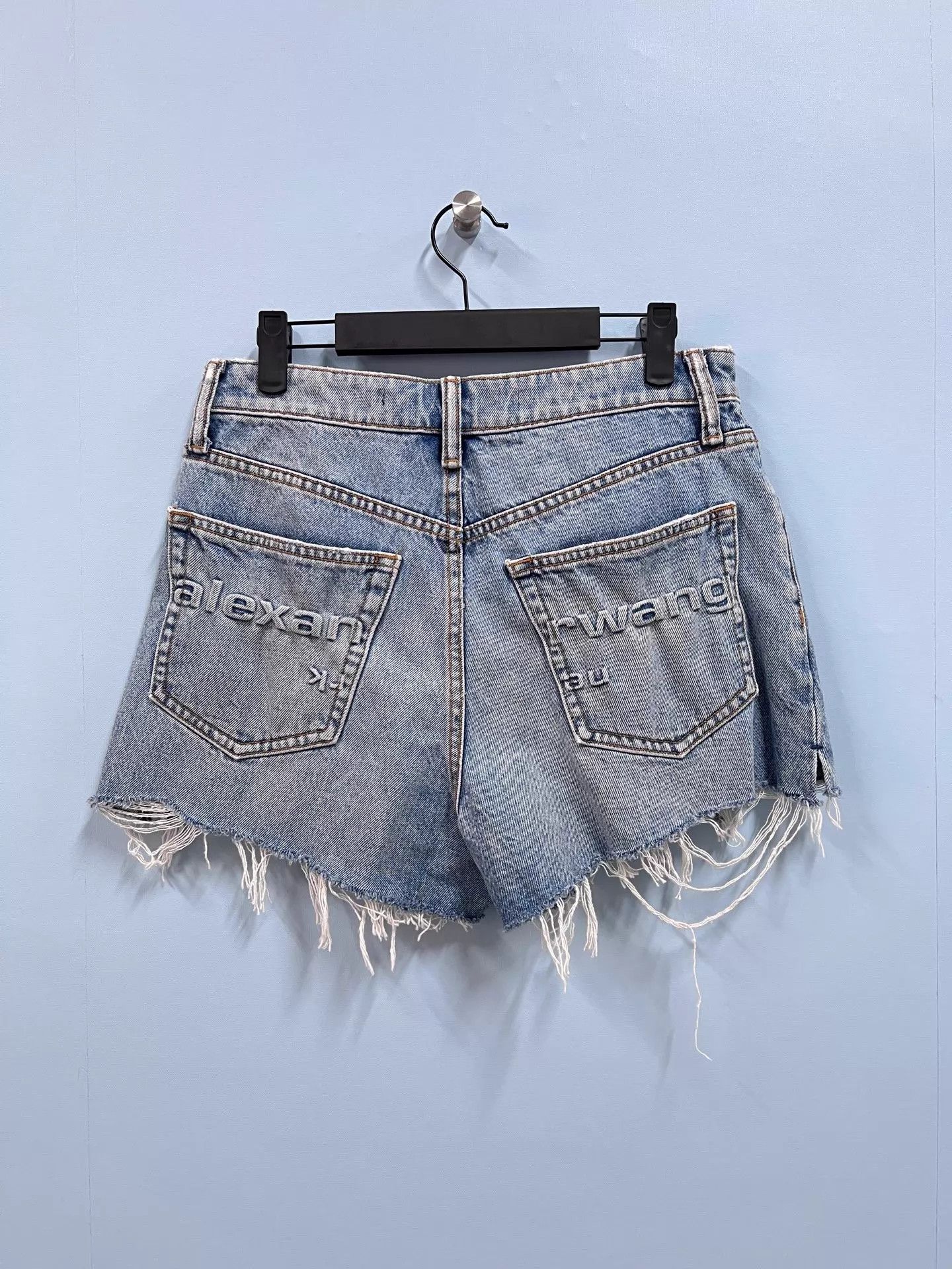Alexander Wang Alexander Wang Blue Washed Pocket Logo Short 28 Size 28" / US 6 / IT 42 - 2 Thumbnail